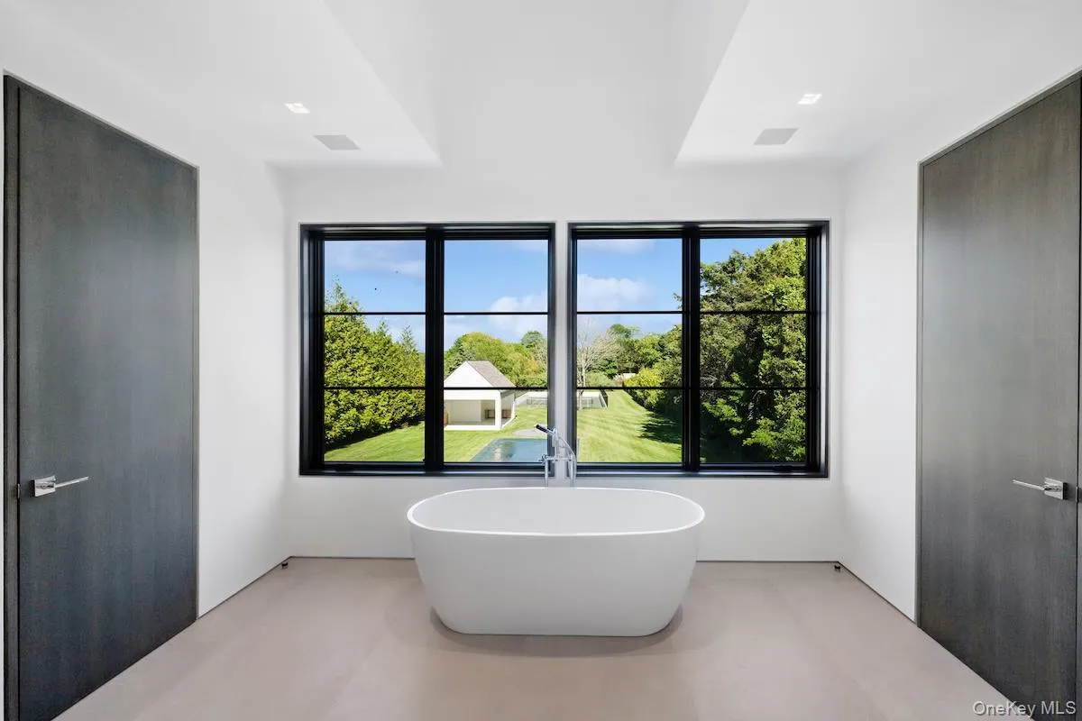 50 Tuckahoe Lane, Southampton, NY, 6 Bedrooms Bedrooms, 20 Rooms Rooms,8 BathroomsBathrooms,Residential,For Rent,Tuckahoe,0,960949 50 Tuckahoe Lane, Southampton, NY, 6 Bedrooms Bedrooms, 20 Rooms Rooms,8 BathroomsBathrooms,Residential,For Rent,Tuckahoe,0,960949