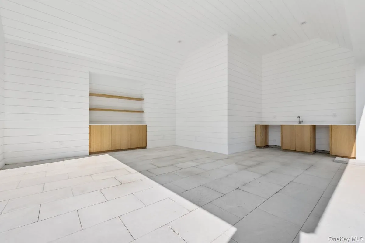 50 Tuckahoe Lane, Southampton, NY, 6 Bedrooms Bedrooms, 20 Rooms Rooms,8 BathroomsBathrooms,Residential,For Rent,Tuckahoe,0,960949 50 Tuckahoe Lane, Southampton, NY, 6 Bedrooms Bedrooms, 20 Rooms Rooms,8 BathroomsBathrooms,Residential,For Rent,Tuckahoe,0,960949