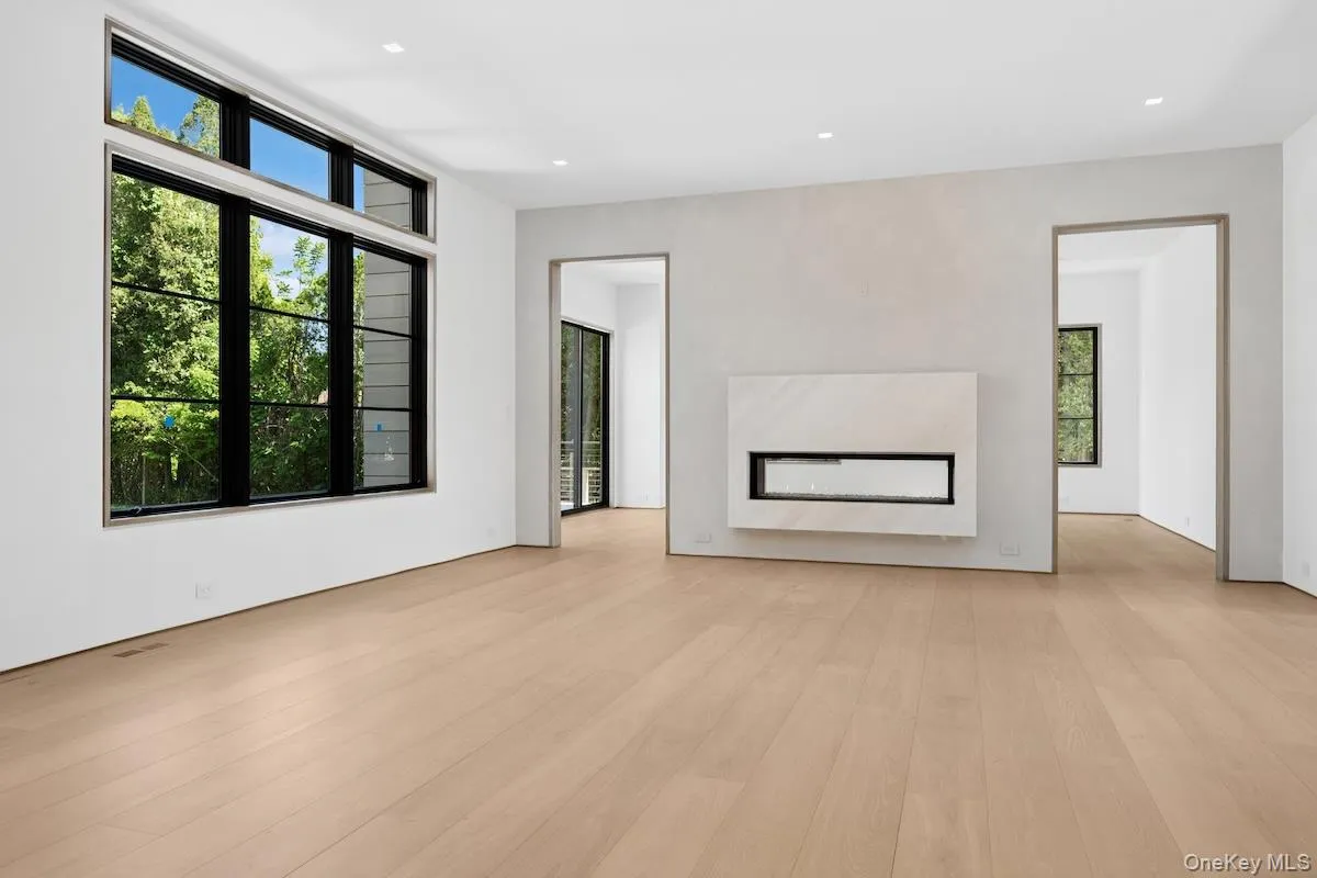50 Tuckahoe Lane, Southampton, NY, 6 Bedrooms Bedrooms, 20 Rooms Rooms,8 BathroomsBathrooms,Residential,For Rent,Tuckahoe,0,960949 50 Tuckahoe Lane, Southampton, NY, 6 Bedrooms Bedrooms, 20 Rooms Rooms,8 BathroomsBathrooms,Residential,For Rent,Tuckahoe,0,960949