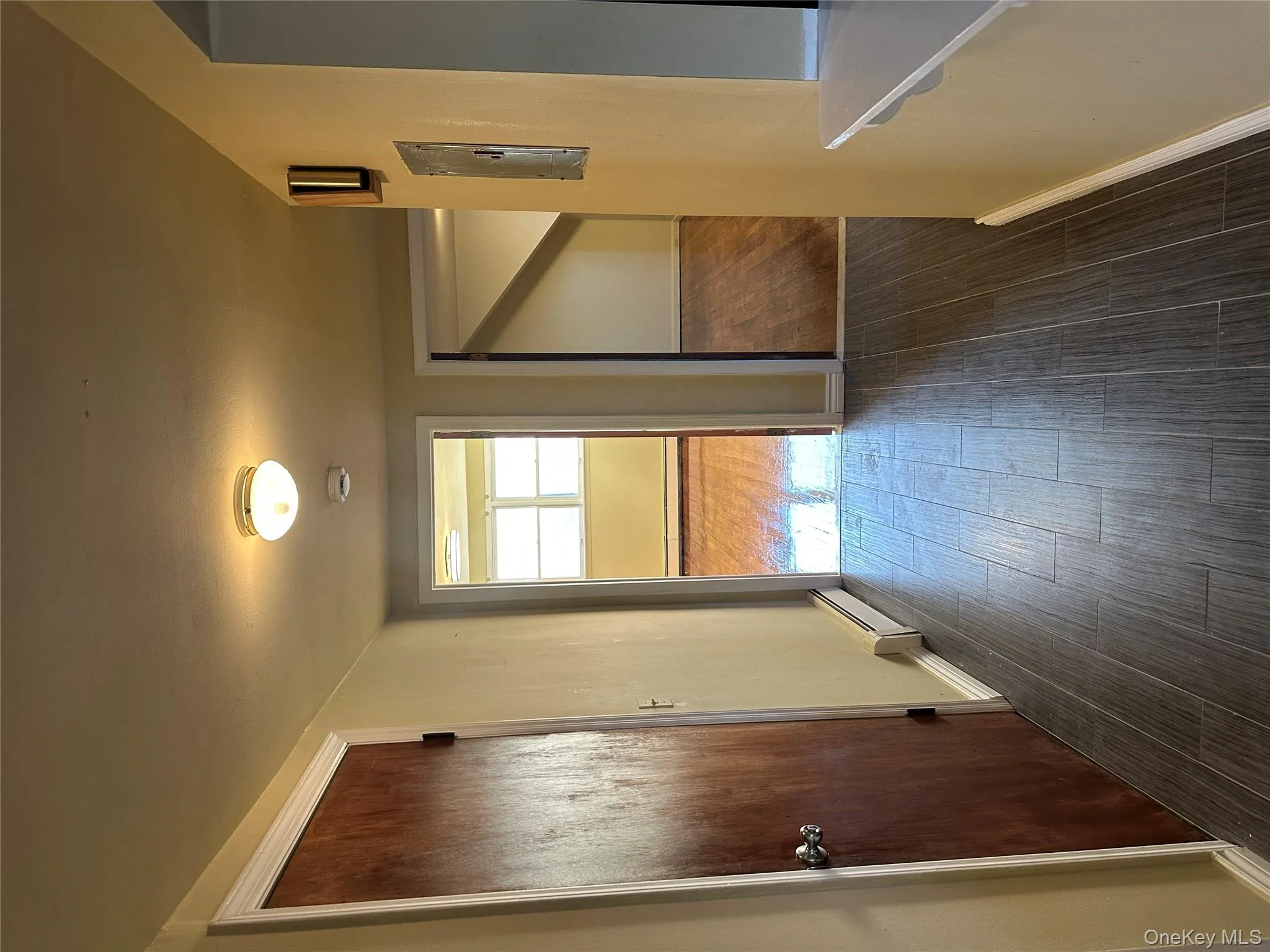 305 Manhattan Boulevard, Islip, NY, 3 Bedrooms Bedrooms, 6 Rooms Rooms,1 BathroomBathrooms,Residential Lease,For Rent,Manhattan,0,960951 305 Manhattan Boulevard, Islip, NY, 3 Bedrooms Bedrooms, 6 Rooms Rooms,1 BathroomBathrooms,Residential Lease,For Rent,Manhattan,0,960951