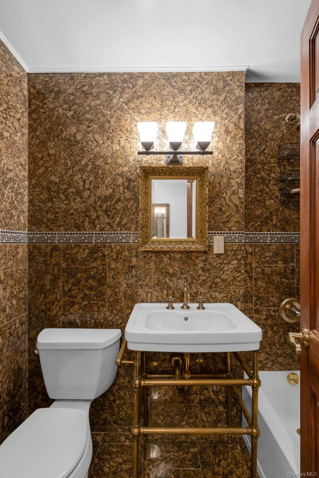 579 215th Street, New York, NY, 3 Rooms Rooms,1 BathroomBathrooms,Residential,For Rent,215th,0,960955 579 215th Street, New York, NY, 3 Rooms Rooms,1 BathroomBathrooms,Residential,For Rent,215th,0,960955