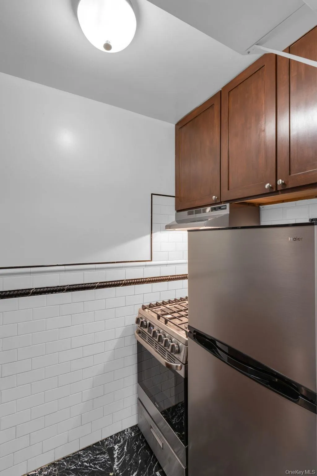 579 215th Street, New York, NY, 3 Rooms Rooms,1 BathroomBathrooms,Residential,For Rent,215th,0,960955 579 215th Street, New York, NY, 3 Rooms Rooms,1 BathroomBathrooms,Residential,For Rent,215th,0,960955
