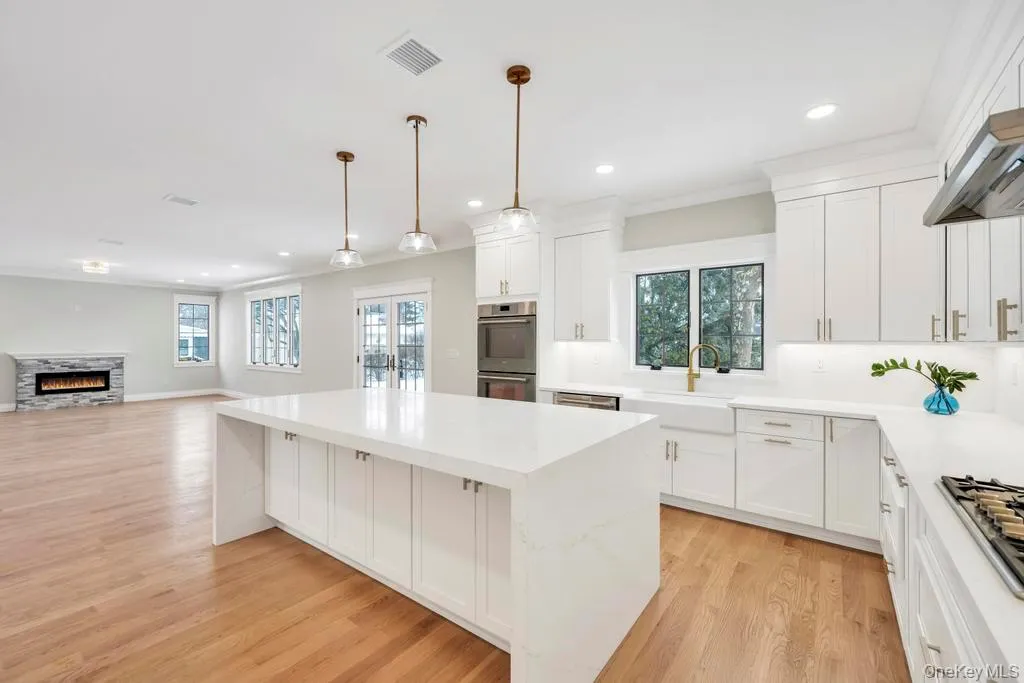 351 Concord Avenue, Hempstead, NY, 5 Bedrooms Bedrooms, 8 Rooms Rooms,4 BathroomsBathrooms,Residential,For Rent,Concord,0,960956 351 Concord Avenue, Hempstead, NY, 5 Bedrooms Bedrooms, 8 Rooms Rooms,4 BathroomsBathrooms,Residential,For Rent,Concord,0,960956