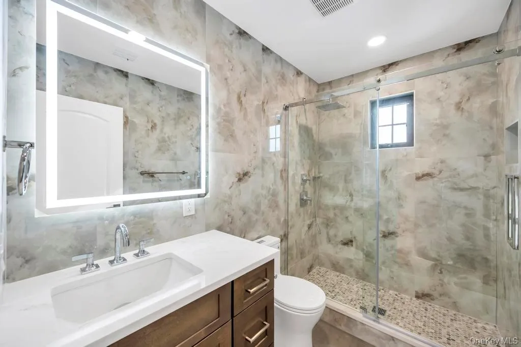 351 Concord Avenue, Hempstead, NY, 5 Bedrooms Bedrooms, 8 Rooms Rooms,4 BathroomsBathrooms,Residential,For Rent,Concord,0,960956 351 Concord Avenue, Hempstead, NY, 5 Bedrooms Bedrooms, 8 Rooms Rooms,4 BathroomsBathrooms,Residential,For Rent,Concord,0,960956