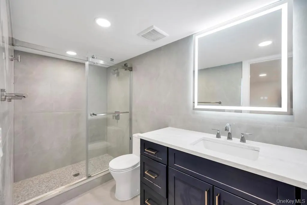 351 Concord Avenue, Hempstead, NY, 5 Bedrooms Bedrooms, 8 Rooms Rooms,4 BathroomsBathrooms,Residential,For Rent,Concord,0,960956 351 Concord Avenue, Hempstead, NY, 5 Bedrooms Bedrooms, 8 Rooms Rooms,4 BathroomsBathrooms,Residential,For Rent,Concord,0,960956