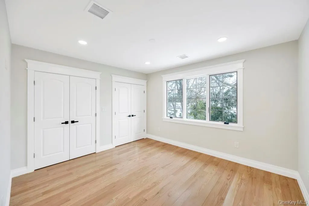 351 Concord Avenue, Hempstead, NY, 5 Bedrooms Bedrooms, 8 Rooms Rooms,4 BathroomsBathrooms,Residential,For Rent,Concord,0,960956 351 Concord Avenue, Hempstead, NY, 5 Bedrooms Bedrooms, 8 Rooms Rooms,4 BathroomsBathrooms,Residential,For Rent,Concord,0,960956