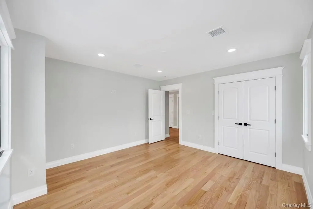 351 Concord Avenue, Hempstead, NY, 5 Bedrooms Bedrooms, 8 Rooms Rooms,4 BathroomsBathrooms,Residential,For Rent,Concord,0,960956 351 Concord Avenue, Hempstead, NY, 5 Bedrooms Bedrooms, 8 Rooms Rooms,4 BathroomsBathrooms,Residential,For Rent,Concord,0,960956
