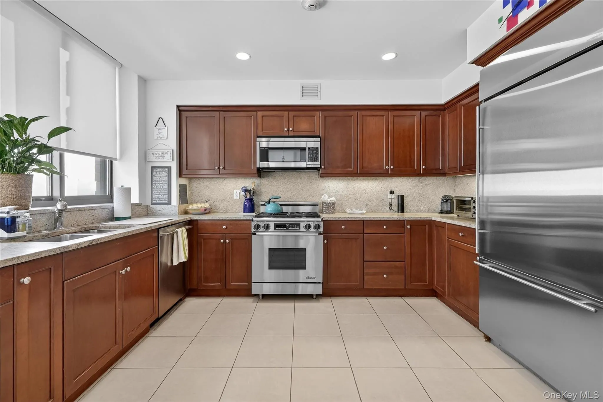 10 City Place, White Plains, NY, 2 Bedrooms Bedrooms, 6 Rooms Rooms,2 BathroomsBathrooms,Residential Lease,For Rent,City,0,960972 10 City Place, White Plains, NY, 2 Bedrooms Bedrooms, 6 Rooms Rooms,2 BathroomsBathrooms,Residential Lease,For Rent,City,0,960972