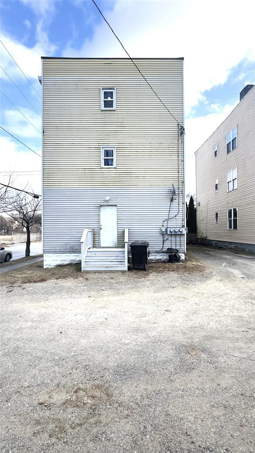 Parking area of the back of the building. Parking area of the back of the building.