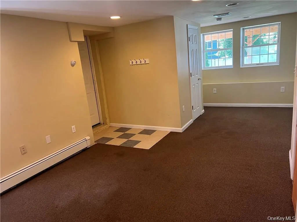 10 Overlook Avenue, Beacon, NY, 2 Bedrooms Bedrooms, 6 Rooms Rooms,2 BathroomsBathrooms,Residential Lease,For Rent,Overlook Avenue,0,961027 10 Overlook Avenue, Beacon, NY, 2 Bedrooms Bedrooms, 6 Rooms Rooms,2 BathroomsBathrooms,Residential Lease,For Rent,Overlook Avenue,0,961027