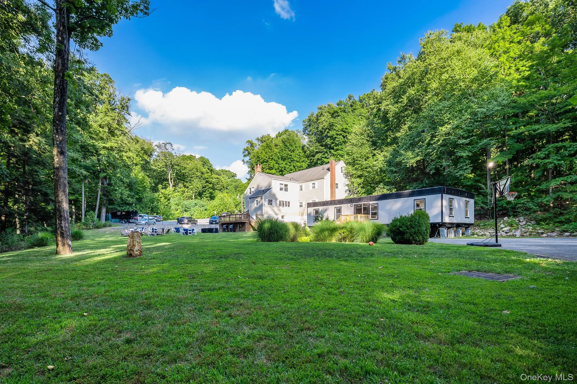 996 Haverstraw Road, Ramapo, NY, 6 Bedrooms Bedrooms, 16 Rooms Rooms,7 BathroomsBathrooms,Residential Lease,For Rent,Haverstraw,0,961052 996 Haverstraw Road, Ramapo, NY, 6 Bedrooms Bedrooms, 16 Rooms Rooms,7 BathroomsBathrooms,Residential Lease,For Rent,Haverstraw,0,961052