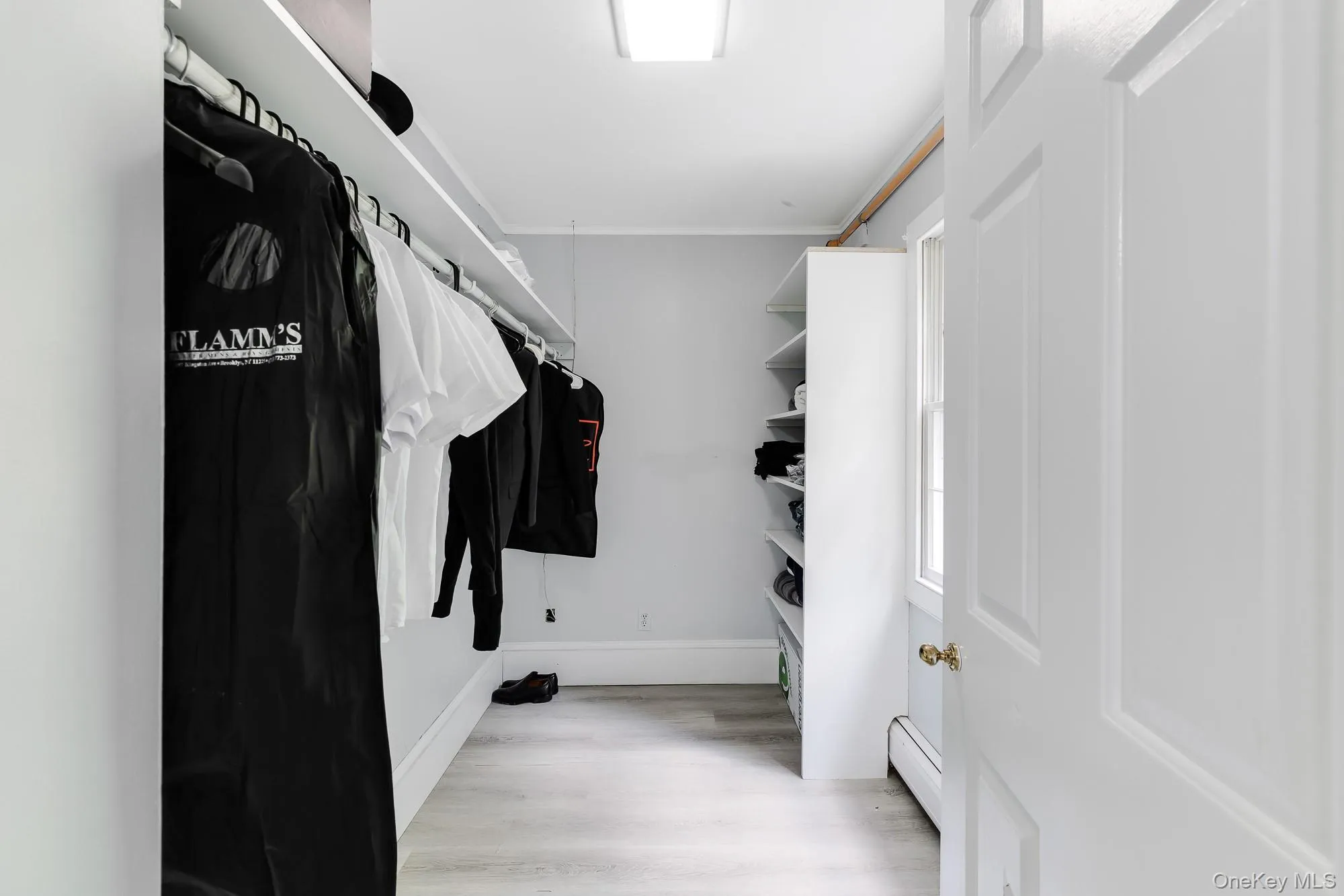 walk-in closet walk-in closet