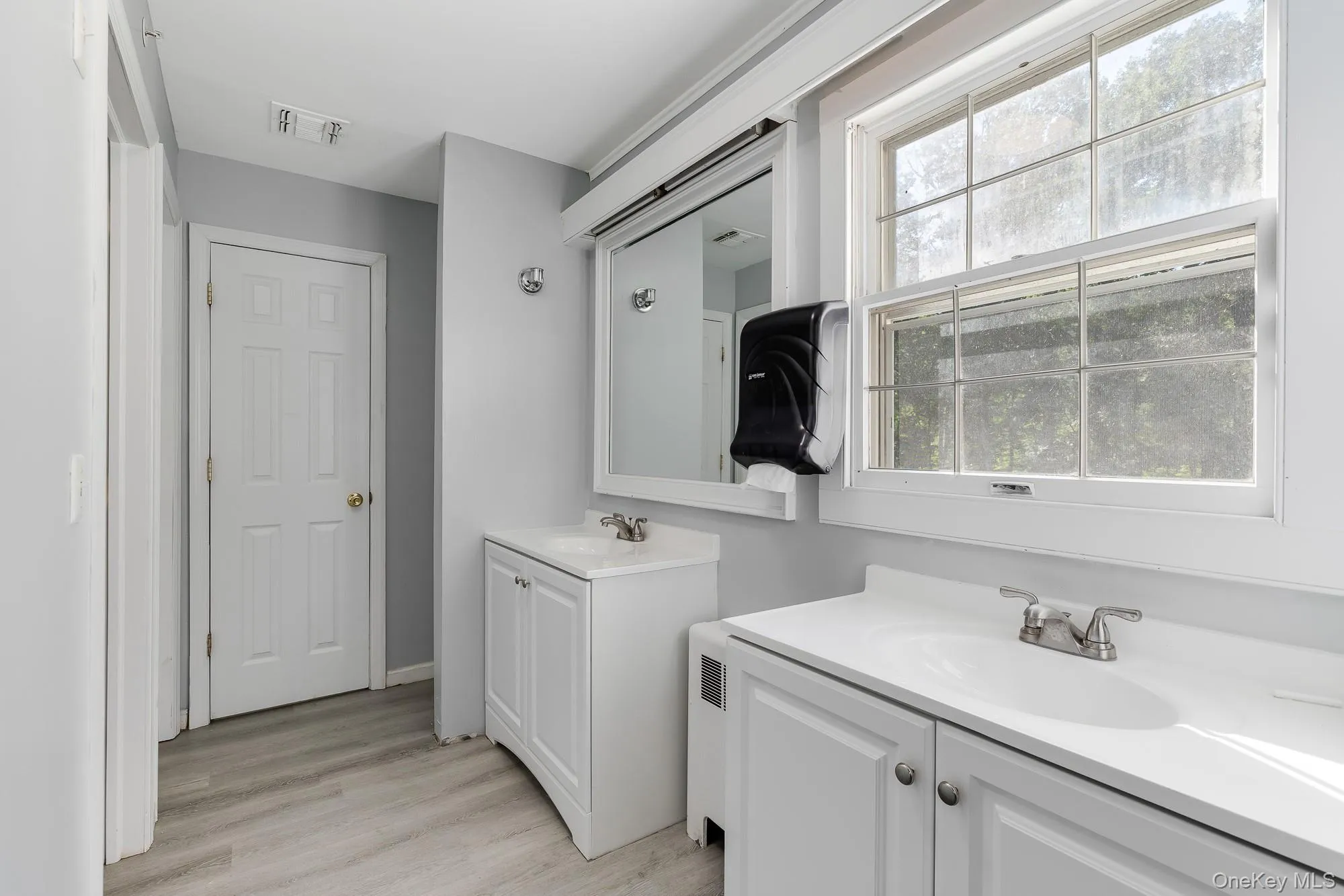 996 Haverstraw Road, Ramapo, NY, 6 Bedrooms Bedrooms, 16 Rooms Rooms,7 BathroomsBathrooms,Residential Lease,For Rent,Haverstraw,0,961052 996 Haverstraw Road, Ramapo, NY, 6 Bedrooms Bedrooms, 16 Rooms Rooms,7 BathroomsBathrooms,Residential Lease,For Rent,Haverstraw,0,961052
