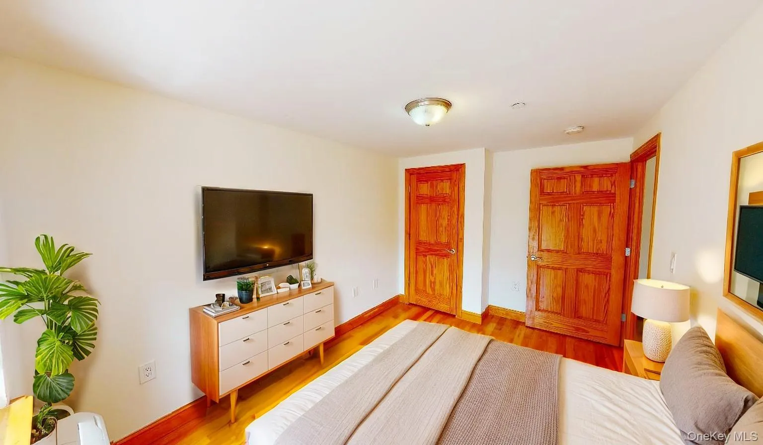 84-14 143rd Street, New York, NY, 2 Bedrooms Bedrooms, 4 Rooms Rooms,1 BathroomBathrooms,Residential Lease,For Rent,143rd,0,961064 84-14 143rd Street, New York, NY, 2 Bedrooms Bedrooms, 4 Rooms Rooms,1 BathroomBathrooms,Residential Lease,For Rent,143rd,0,961064