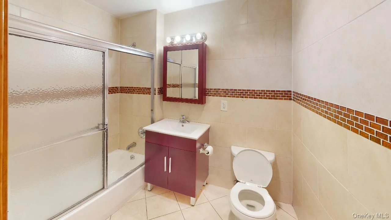 84-14 143rd Street, New York, NY, 2 Bedrooms Bedrooms, 4 Rooms Rooms,1 BathroomBathrooms,Residential Lease,For Rent,143rd,0,961064 84-14 143rd Street, New York, NY, 2 Bedrooms Bedrooms, 4 Rooms Rooms,1 BathroomBathrooms,Residential Lease,For Rent,143rd,0,961064