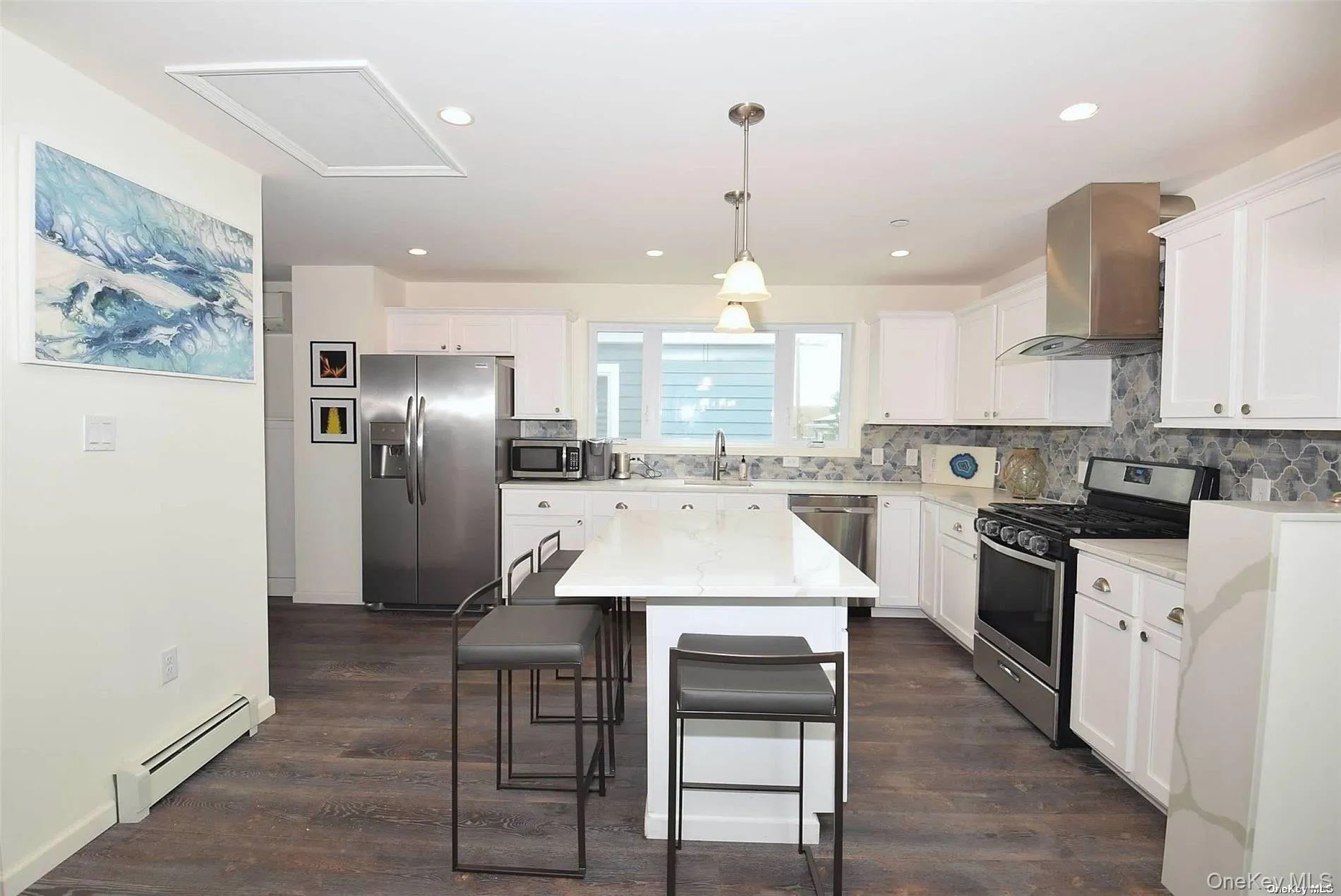 31 Florida Street, Long Beach, NY, 3 Bedrooms Bedrooms, 5 Rooms Rooms,2 BathroomsBathrooms,Residential Lease,For Rent,Florida,0,961067 31 Florida Street, Long Beach, NY, 3 Bedrooms Bedrooms, 5 Rooms Rooms,2 BathroomsBathrooms,Residential Lease,For Rent,Florida,0,961067