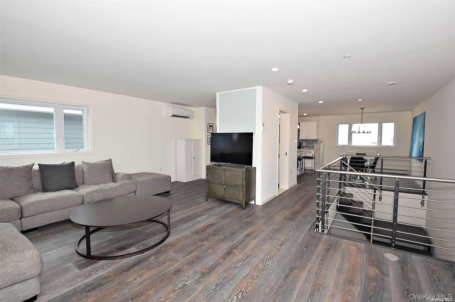 31 Florida Street, Long Beach, NY, 3 Bedrooms Bedrooms, 5 Rooms Rooms,2 BathroomsBathrooms,Residential Lease,For Rent,Florida,0,961067 31 Florida Street, Long Beach, NY, 3 Bedrooms Bedrooms, 5 Rooms Rooms,2 BathroomsBathrooms,Residential Lease,For Rent,Florida,0,961067