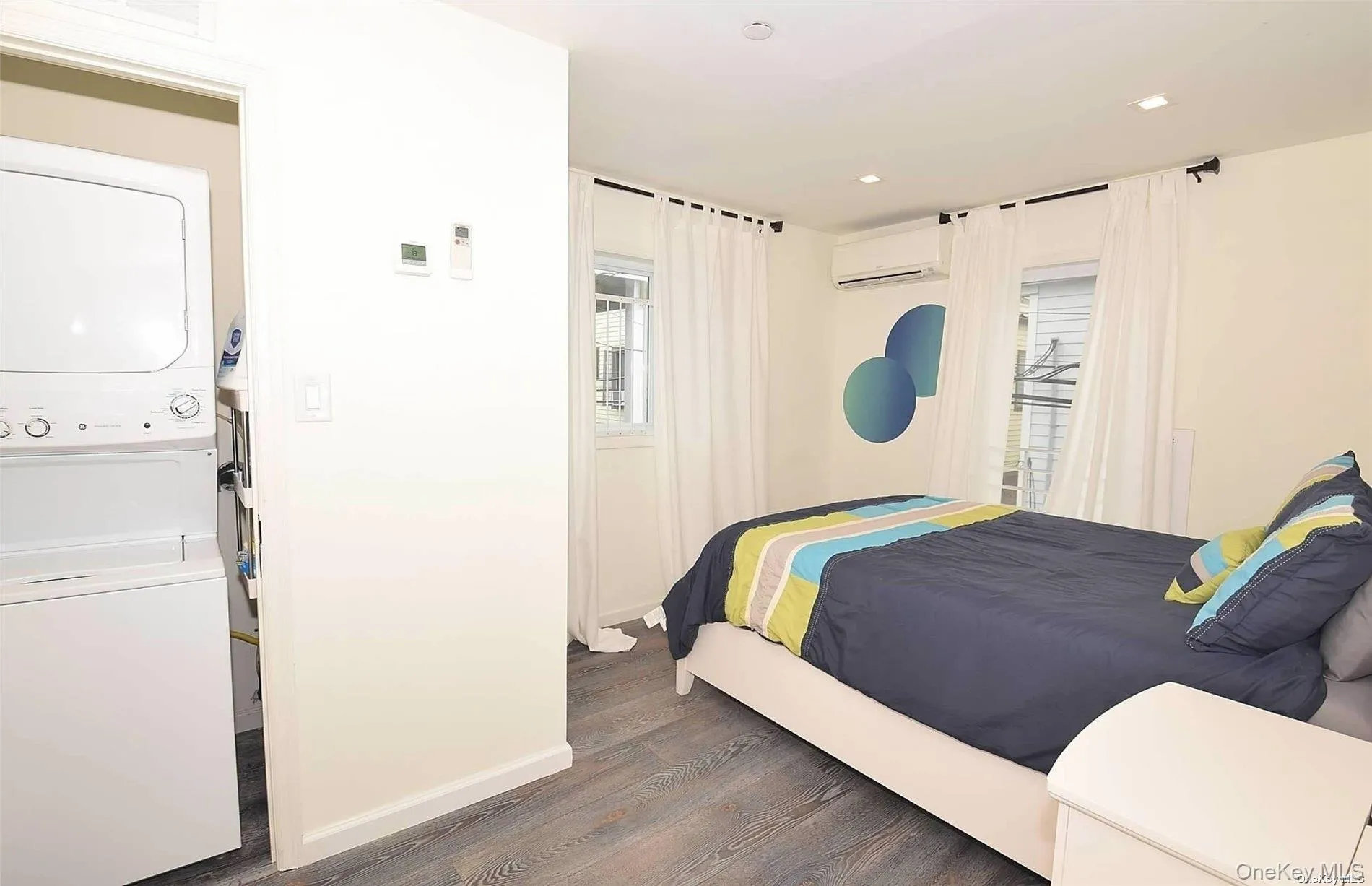 31 Florida Street, Long Beach, NY, 3 Bedrooms Bedrooms, 5 Rooms Rooms,2 BathroomsBathrooms,Residential Lease,For Rent,Florida,0,961067 31 Florida Street, Long Beach, NY, 3 Bedrooms Bedrooms, 5 Rooms Rooms,2 BathroomsBathrooms,Residential Lease,For Rent,Florida,0,961067