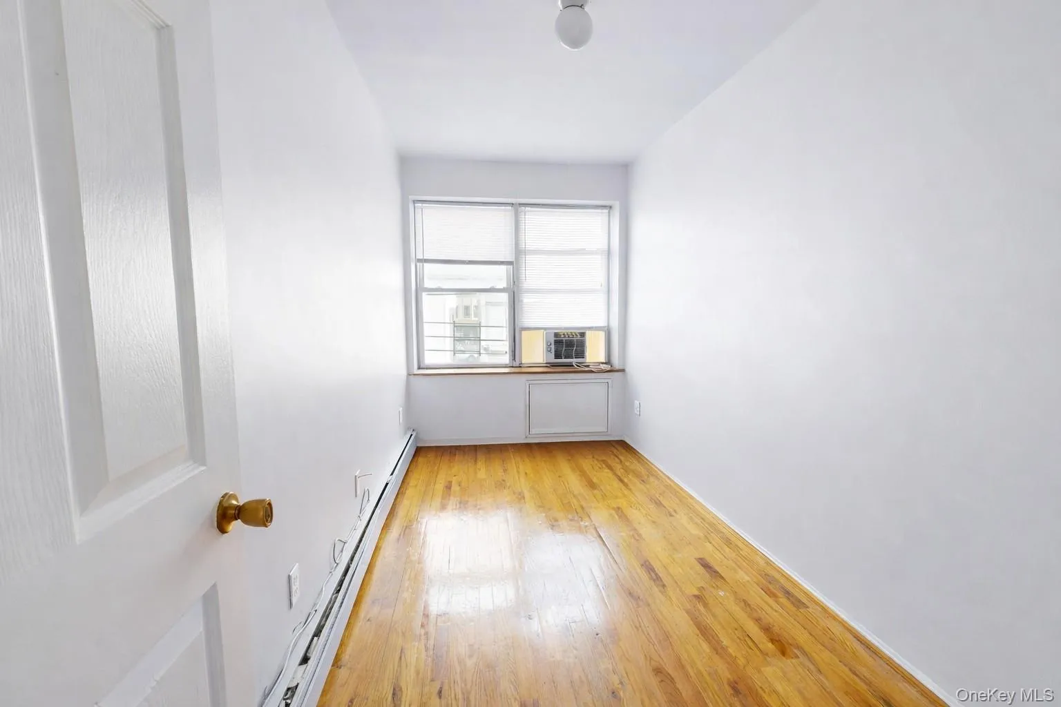 101-25 111th Street, New York, NY, 3 Bedrooms Bedrooms, 5 Rooms Rooms,1 BathroomBathrooms,Residential Lease,For Rent,111th,0,961125 101-25 111th Street, New York, NY, 3 Bedrooms Bedrooms, 5 Rooms Rooms,1 BathroomBathrooms,Residential Lease,For Rent,111th,0,961125