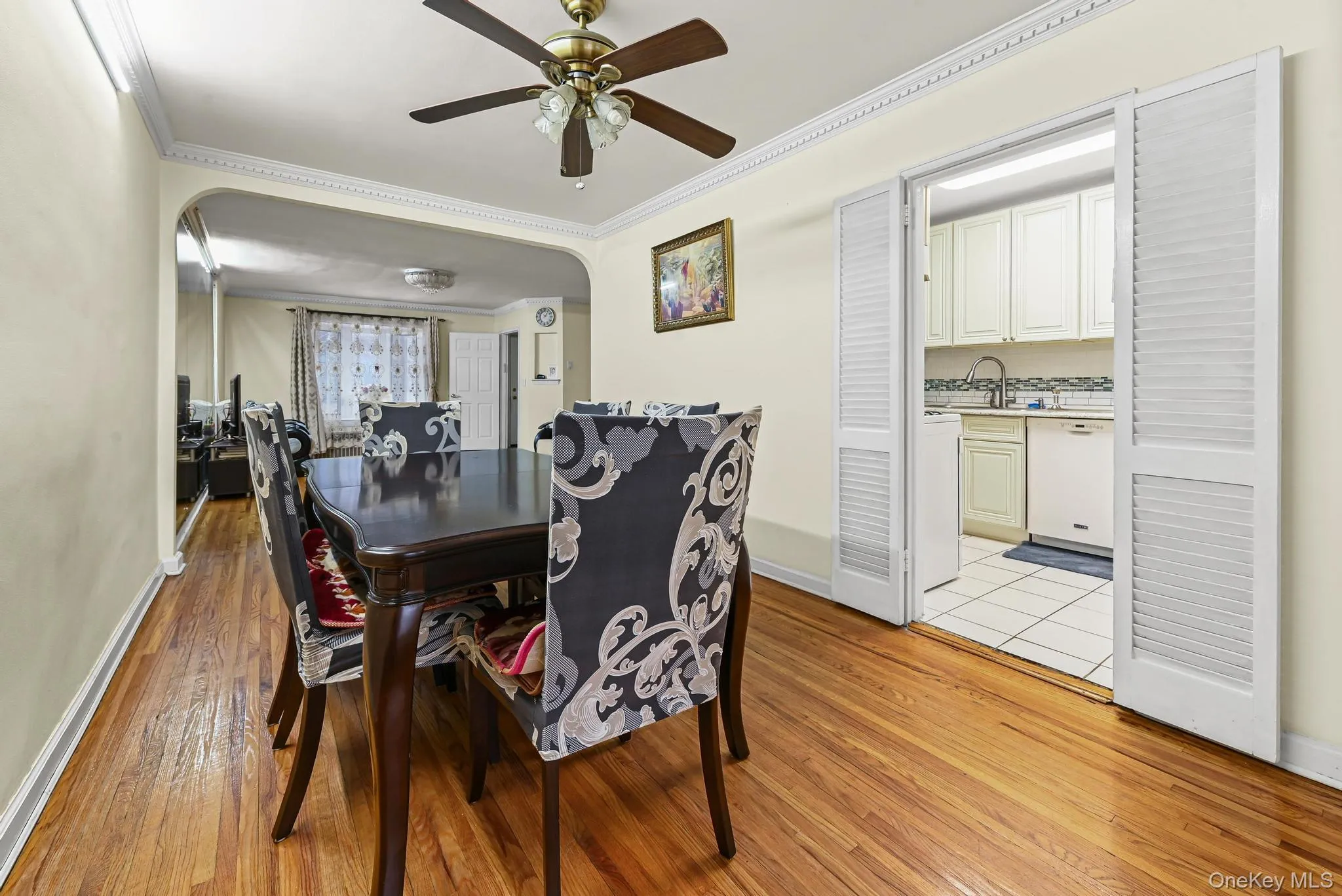 8505 67th Drive, New York, NY, 3 Bedrooms Bedrooms, 6 Rooms Rooms,1 BathroomBathrooms,Residential,For Rent,67th,0,961134 8505 67th Drive, New York, NY, 3 Bedrooms Bedrooms, 6 Rooms Rooms,1 BathroomBathrooms,Residential,For Rent,67th,0,961134