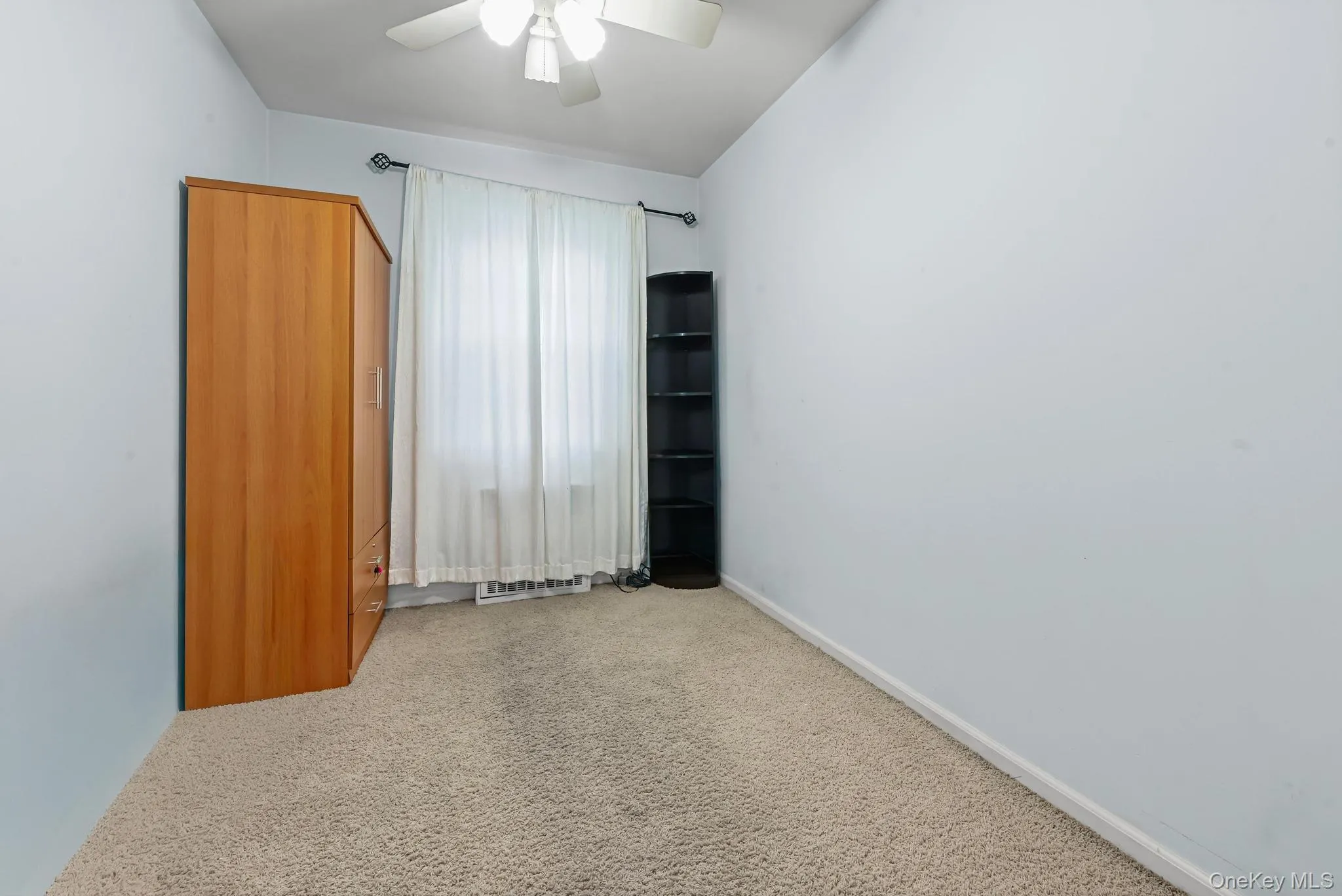 8505 67th Drive, New York, NY, 3 Bedrooms Bedrooms, 6 Rooms Rooms,1 BathroomBathrooms,Residential,For Rent,67th,0,961134 8505 67th Drive, New York, NY, 3 Bedrooms Bedrooms, 6 Rooms Rooms,1 BathroomBathrooms,Residential,For Rent,67th,0,961134