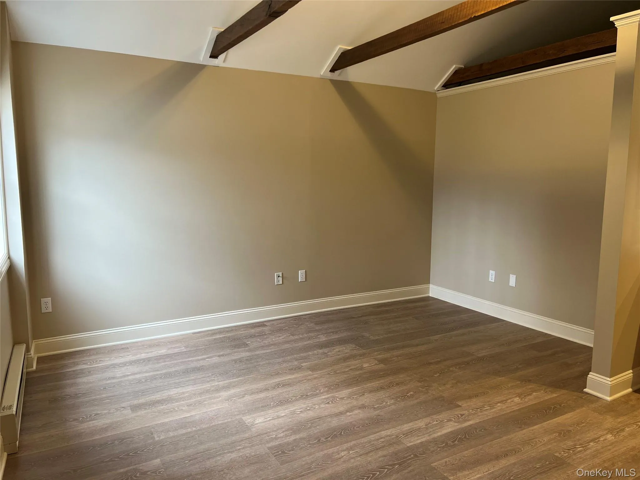 6 Main Street, Minisink, NY, 1 Bedroom Bedrooms, 3 Rooms Rooms,1 BathroomBathrooms,Residential Lease,For Rent,Main,0,961135 6 Main Street, Minisink, NY, 1 Bedroom Bedrooms, 3 Rooms Rooms,1 BathroomBathrooms,Residential Lease,For Rent,Main,0,961135