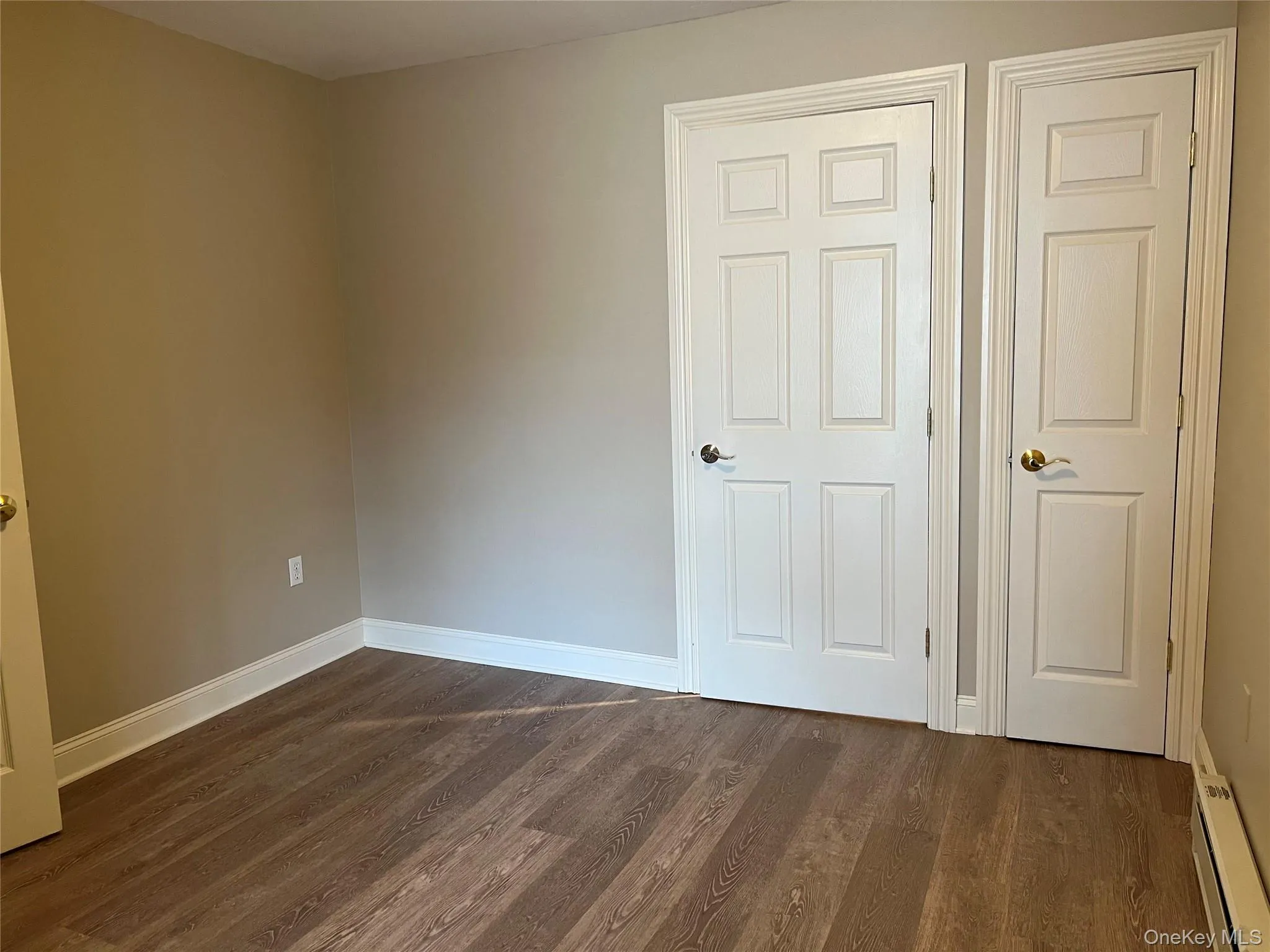 6 Main Street, Minisink, NY, 1 Bedroom Bedrooms, 3 Rooms Rooms,1 BathroomBathrooms,Residential Lease,For Rent,Main,0,961135 6 Main Street, Minisink, NY, 1 Bedroom Bedrooms, 3 Rooms Rooms,1 BathroomBathrooms,Residential Lease,For Rent,Main,0,961135