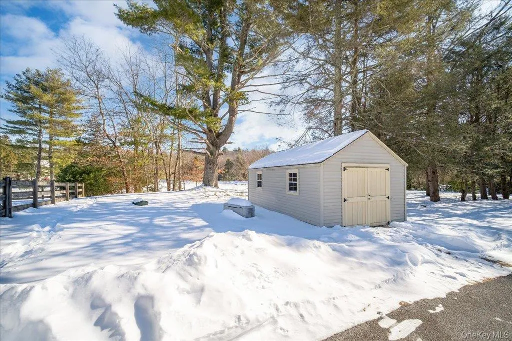 50 Meghan Court, Mamakating, NY, 4 Bedrooms Bedrooms, 8 Rooms Rooms,3 BathroomsBathrooms,Residential Sale,For Rent,Meghan,0,961139 50 Meghan Court, Mamakating, NY, 4 Bedrooms Bedrooms, 8 Rooms Rooms,3 BathroomsBathrooms,Residential Sale,For Rent,Meghan,0,961139