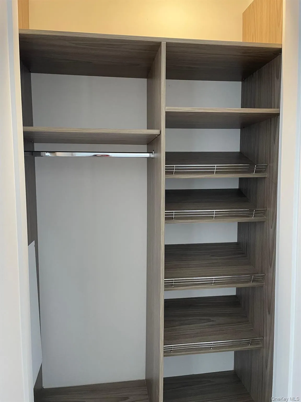19-14 21st Road, New York, NY, 2 Bedrooms Bedrooms, 4 Rooms Rooms,2 BathroomsBathrooms,Residential,For Rent,21st,0,961151 19-14 21st Road, New York, NY, 2 Bedrooms Bedrooms, 4 Rooms Rooms,2 BathroomsBathrooms,Residential,For Rent,21st,0,961151