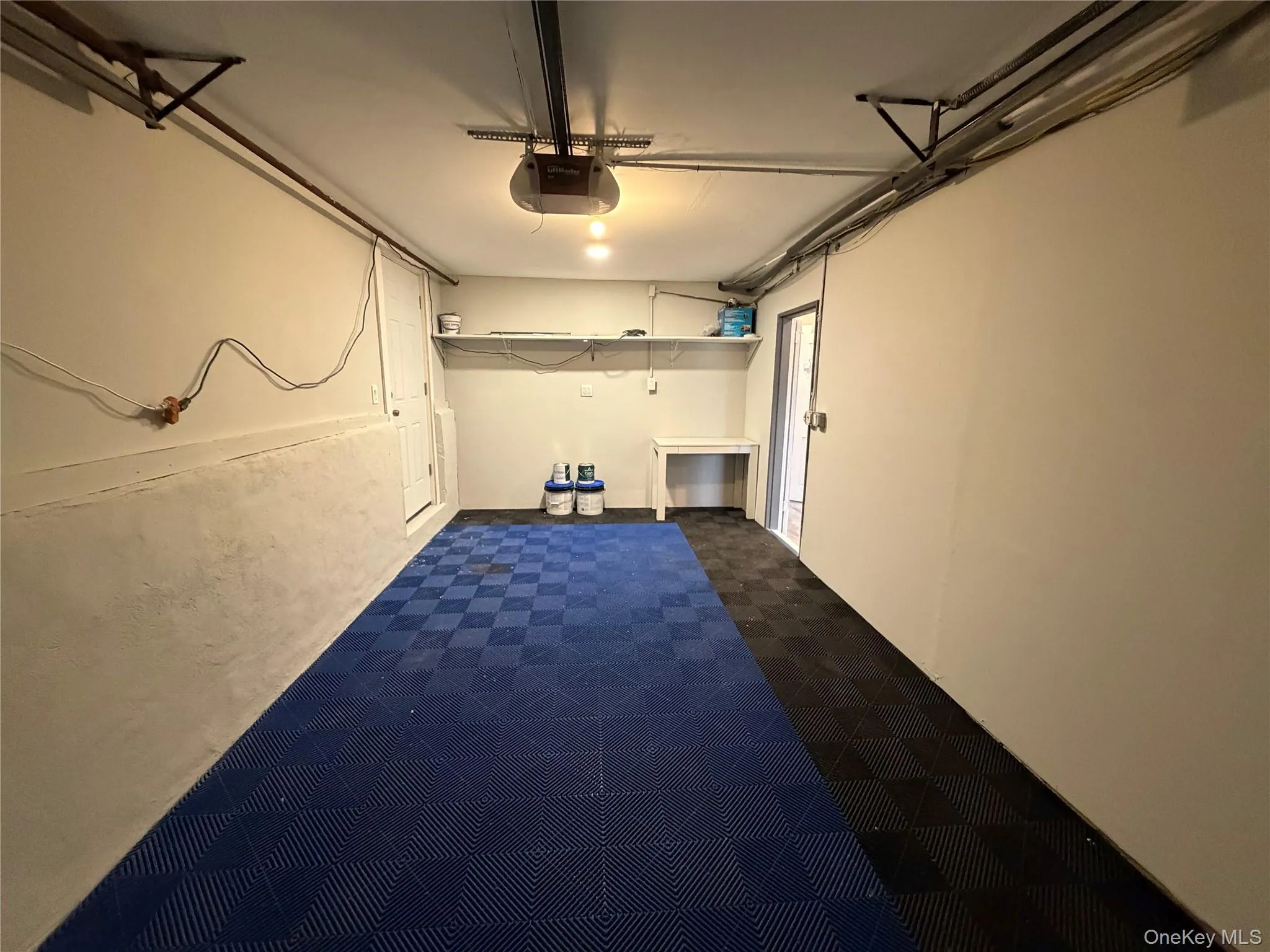 3975 Anne Drive, Hempstead, NY, 1 Bedroom Bedrooms, 3 Rooms Rooms,1 BathroomBathrooms,Residential Lease,For Rent,Anne,0,961162 3975 Anne Drive, Hempstead, NY, 1 Bedroom Bedrooms, 3 Rooms Rooms,1 BathroomBathrooms,Residential Lease,For Rent,Anne,0,961162