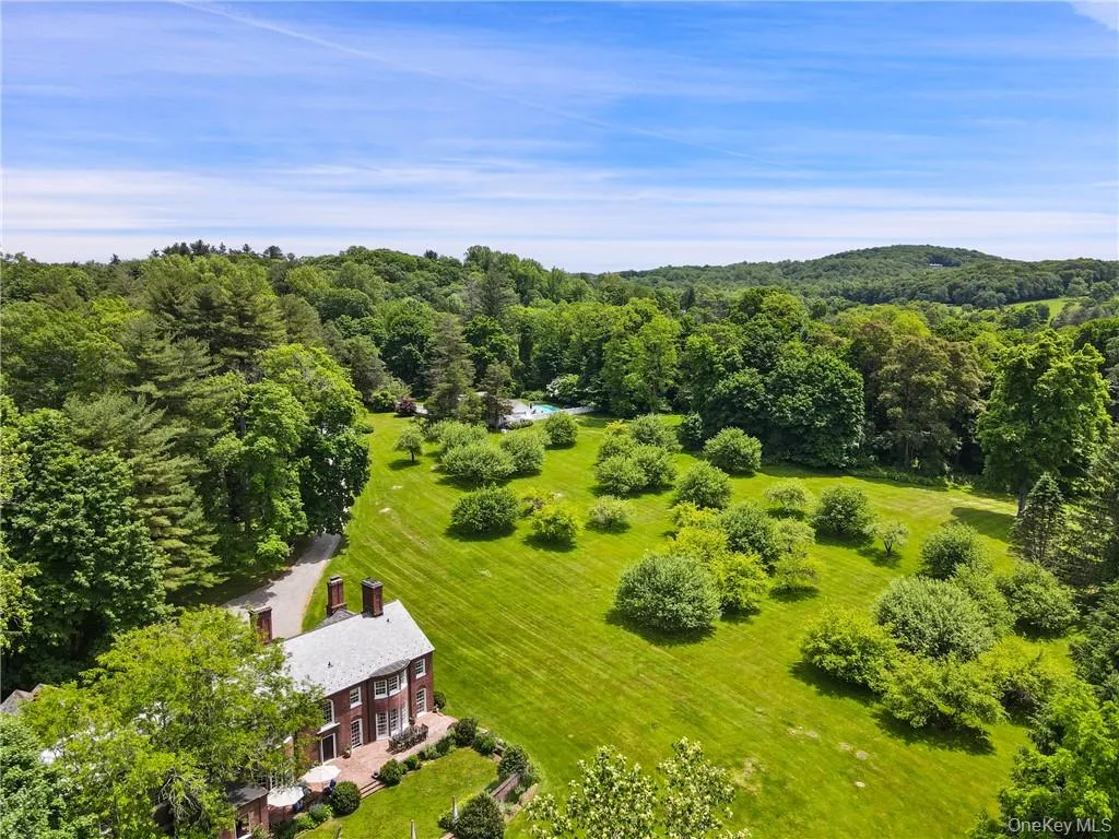 99 Cantitoe Street, Bedford, NY, 6 Bedrooms Bedrooms, 15 Rooms Rooms,8 BathroomsBathrooms,Residential Lease,For Rent,Cantitoe,0,961170 99 Cantitoe Street, Bedford, NY, 6 Bedrooms Bedrooms, 15 Rooms Rooms,8 BathroomsBathrooms,Residential Lease,For Rent,Cantitoe,0,961170