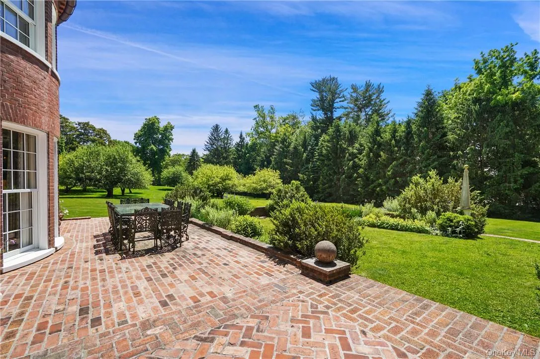 99 Cantitoe Street, Bedford, NY, 6 Bedrooms Bedrooms, 15 Rooms Rooms,8 BathroomsBathrooms,Residential Lease,For Rent,Cantitoe,0,961170 99 Cantitoe Street, Bedford, NY, 6 Bedrooms Bedrooms, 15 Rooms Rooms,8 BathroomsBathrooms,Residential Lease,For Rent,Cantitoe,0,961170