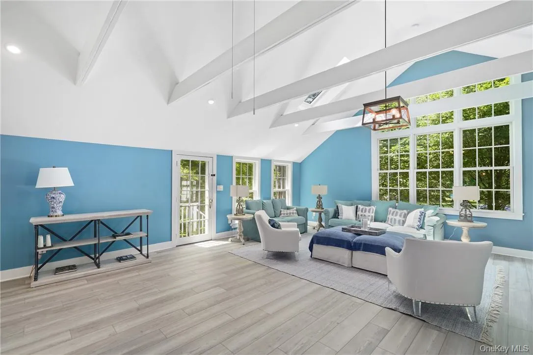 Pool/Guest House Living Room Pool/Guest House Living Room