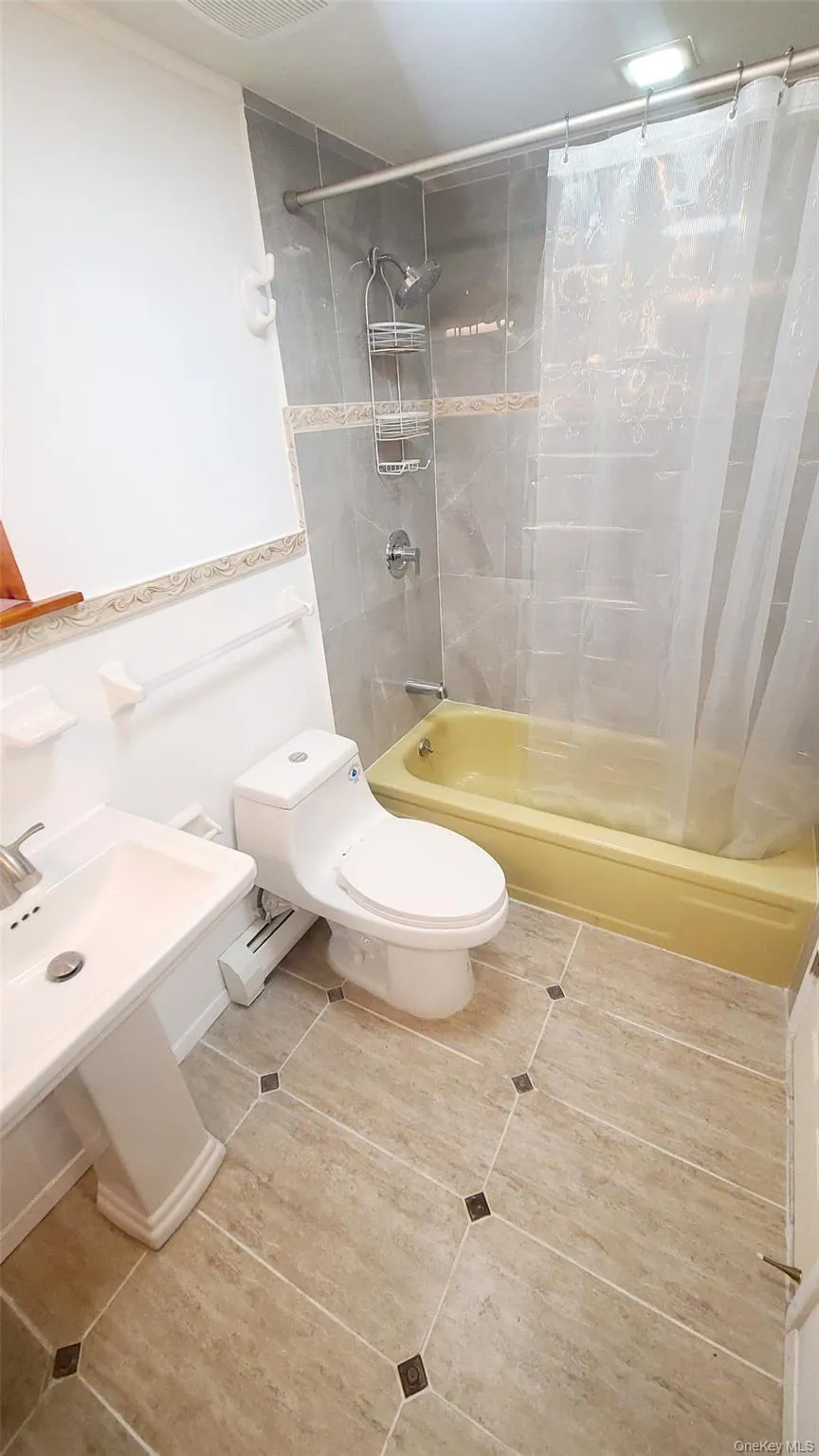 101-20 67th Drive, New York, NY, 1 Bedroom Bedrooms, 3 Rooms Rooms,1 BathroomBathrooms,Residential Lease,For Rent,67th,0,961184 101-20 67th Drive, New York, NY, 1 Bedroom Bedrooms, 3 Rooms Rooms,1 BathroomBathrooms,Residential Lease,For Rent,67th,0,961184