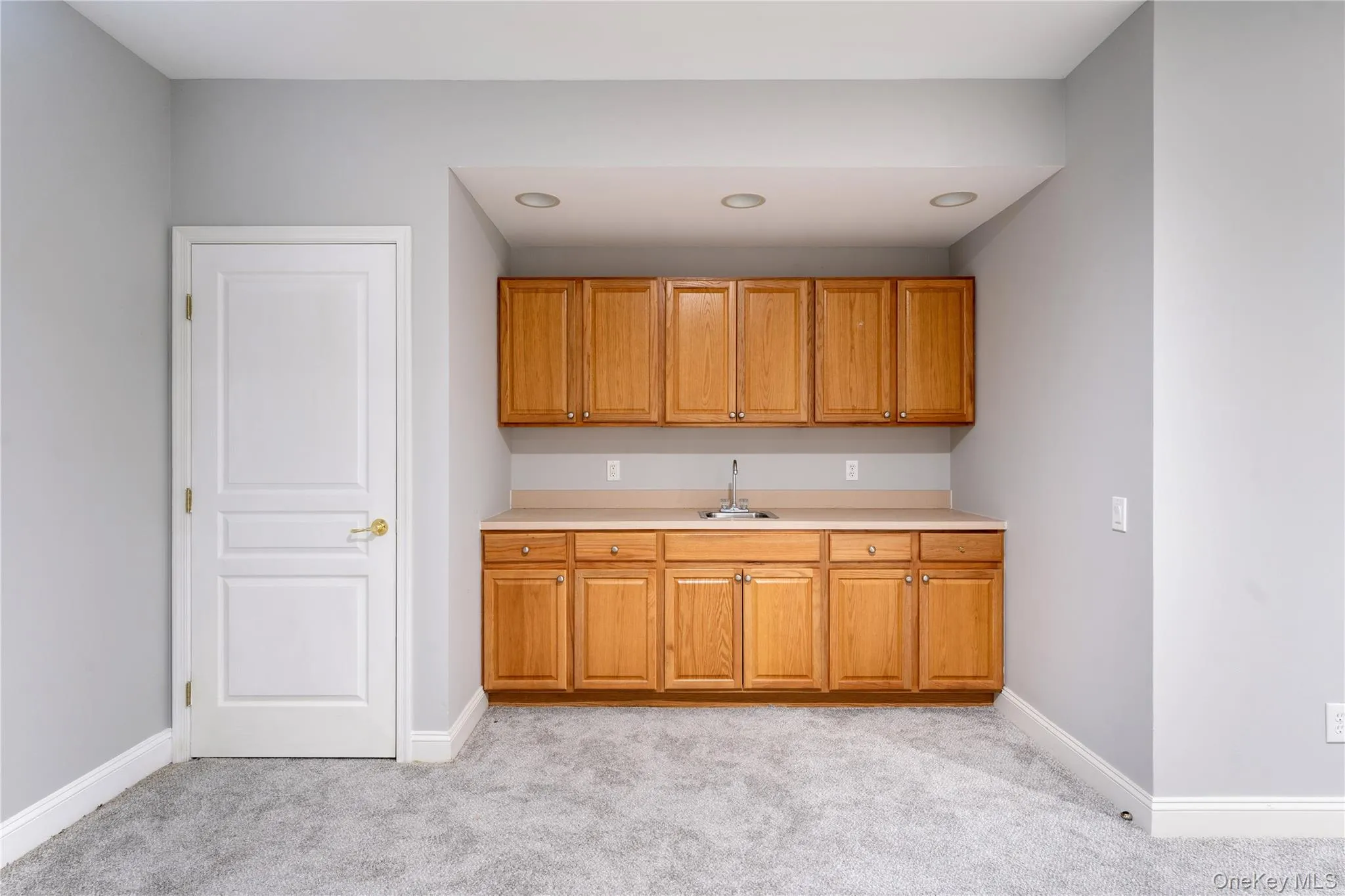 48 Avolet Court, Brookhaven, NY, 5 Bedrooms Bedrooms, 11 Rooms Rooms,3 BathroomsBathrooms,Residential Lease,For Rent,Avolet,0,961185 48 Avolet Court, Brookhaven, NY, 5 Bedrooms Bedrooms, 11 Rooms Rooms,3 BathroomsBathrooms,Residential Lease,For Rent,Avolet,0,961185