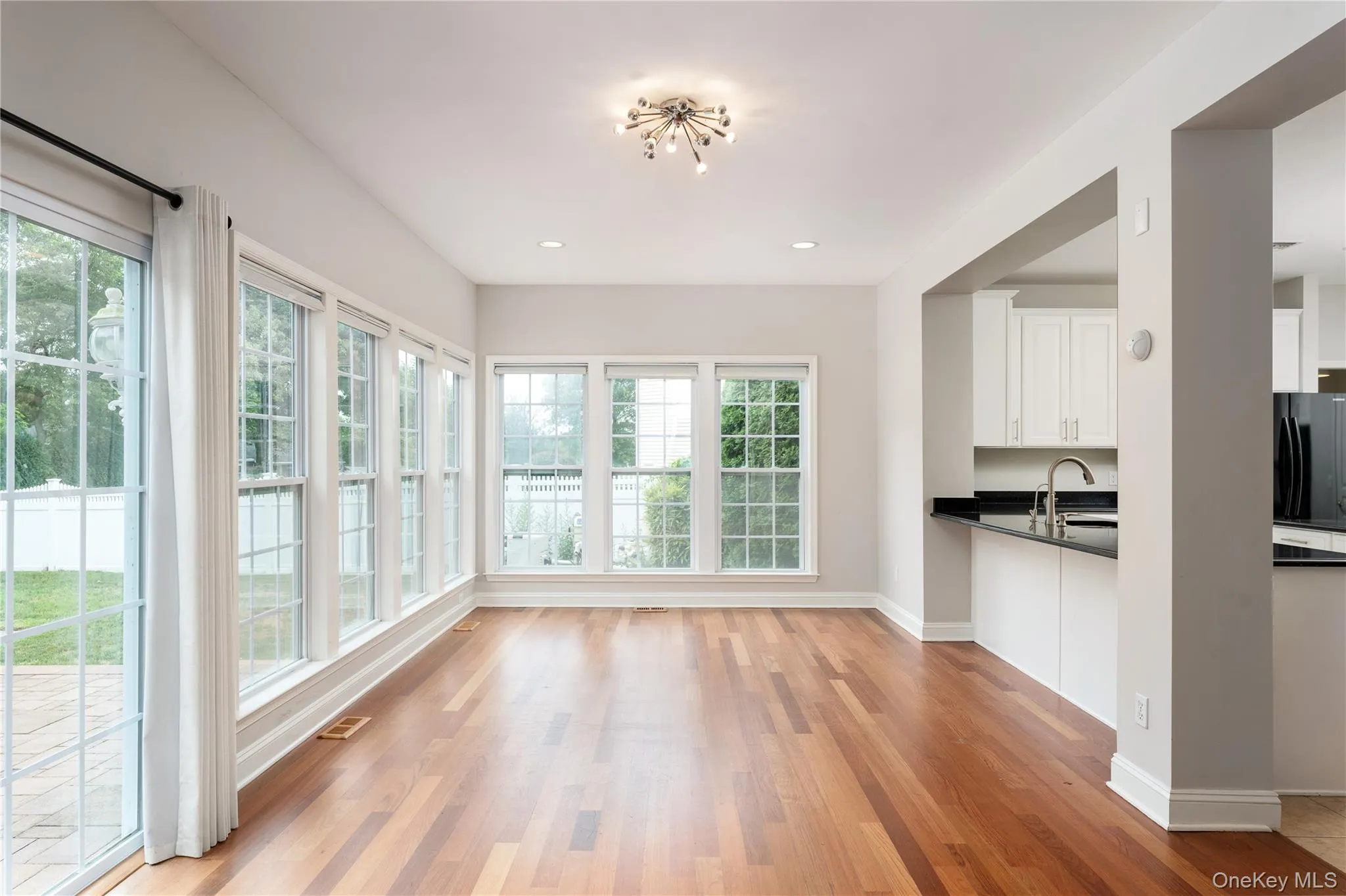 48 Avolet Court, Brookhaven, NY, 5 Bedrooms Bedrooms, 11 Rooms Rooms,3 BathroomsBathrooms,Residential Lease,For Rent,Avolet,0,961185 48 Avolet Court, Brookhaven, NY, 5 Bedrooms Bedrooms, 11 Rooms Rooms,3 BathroomsBathrooms,Residential Lease,For Rent,Avolet,0,961185