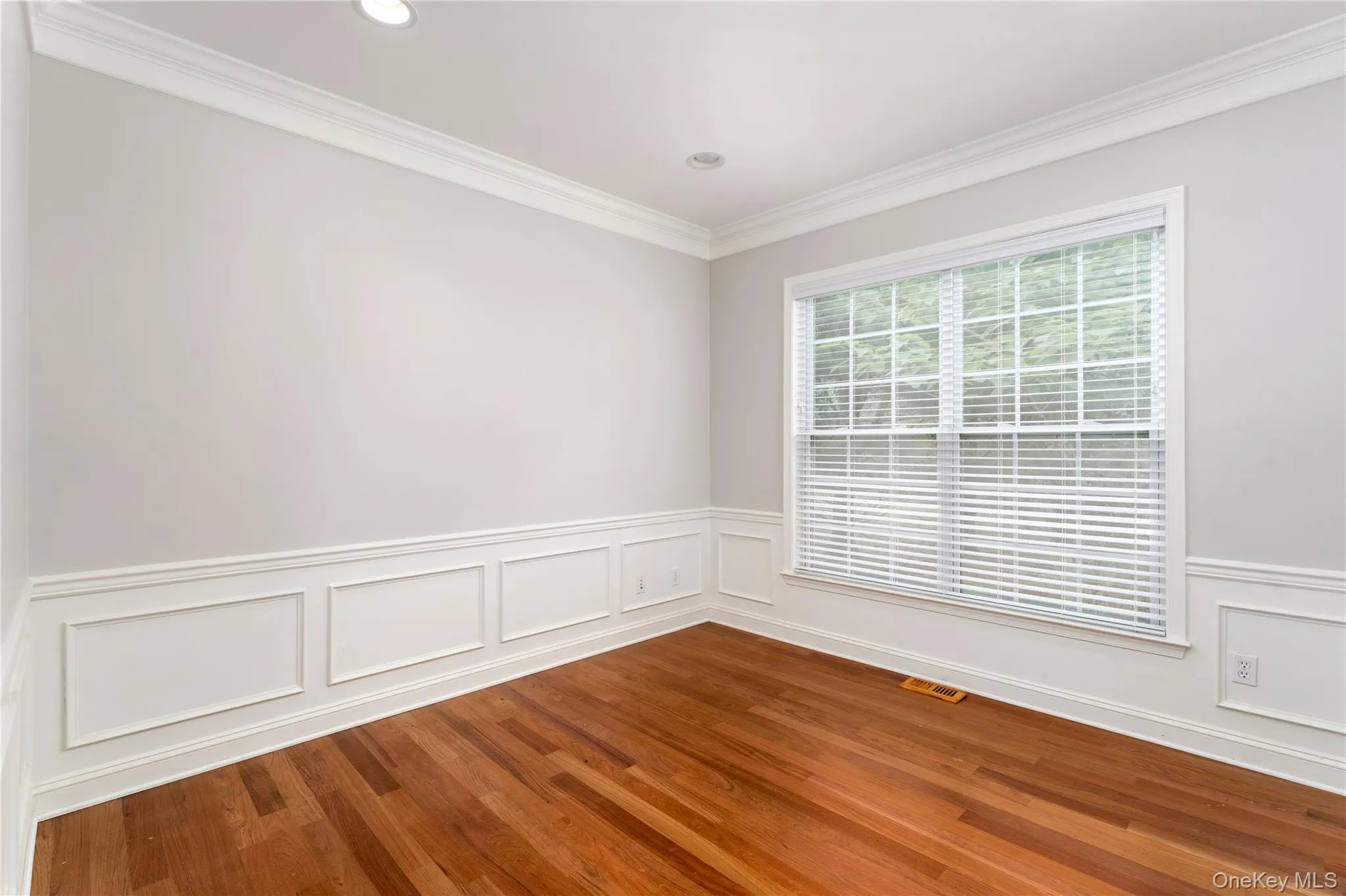 48 Avolet Court, Brookhaven, NY, 5 Bedrooms Bedrooms, 11 Rooms Rooms,3 BathroomsBathrooms,Residential Lease,For Rent,Avolet,0,961185 48 Avolet Court, Brookhaven, NY, 5 Bedrooms Bedrooms, 11 Rooms Rooms,3 BathroomsBathrooms,Residential Lease,For Rent,Avolet,0,961185