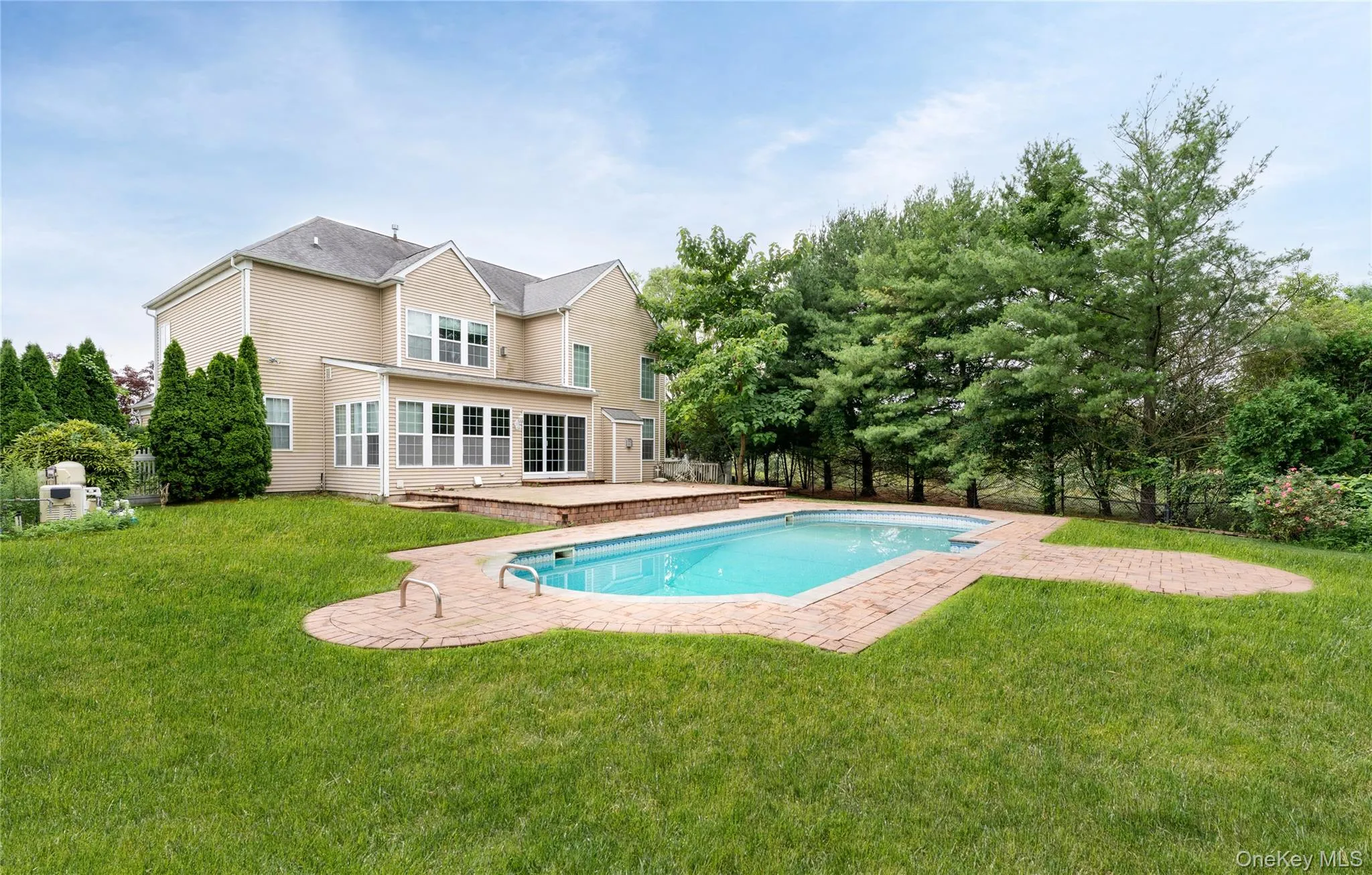 48 Avolet Court, Brookhaven, NY, 5 Bedrooms Bedrooms, 11 Rooms Rooms,3 BathroomsBathrooms,Residential Lease,For Rent,Avolet,0,961185 48 Avolet Court, Brookhaven, NY, 5 Bedrooms Bedrooms, 11 Rooms Rooms,3 BathroomsBathrooms,Residential Lease,For Rent,Avolet,0,961185