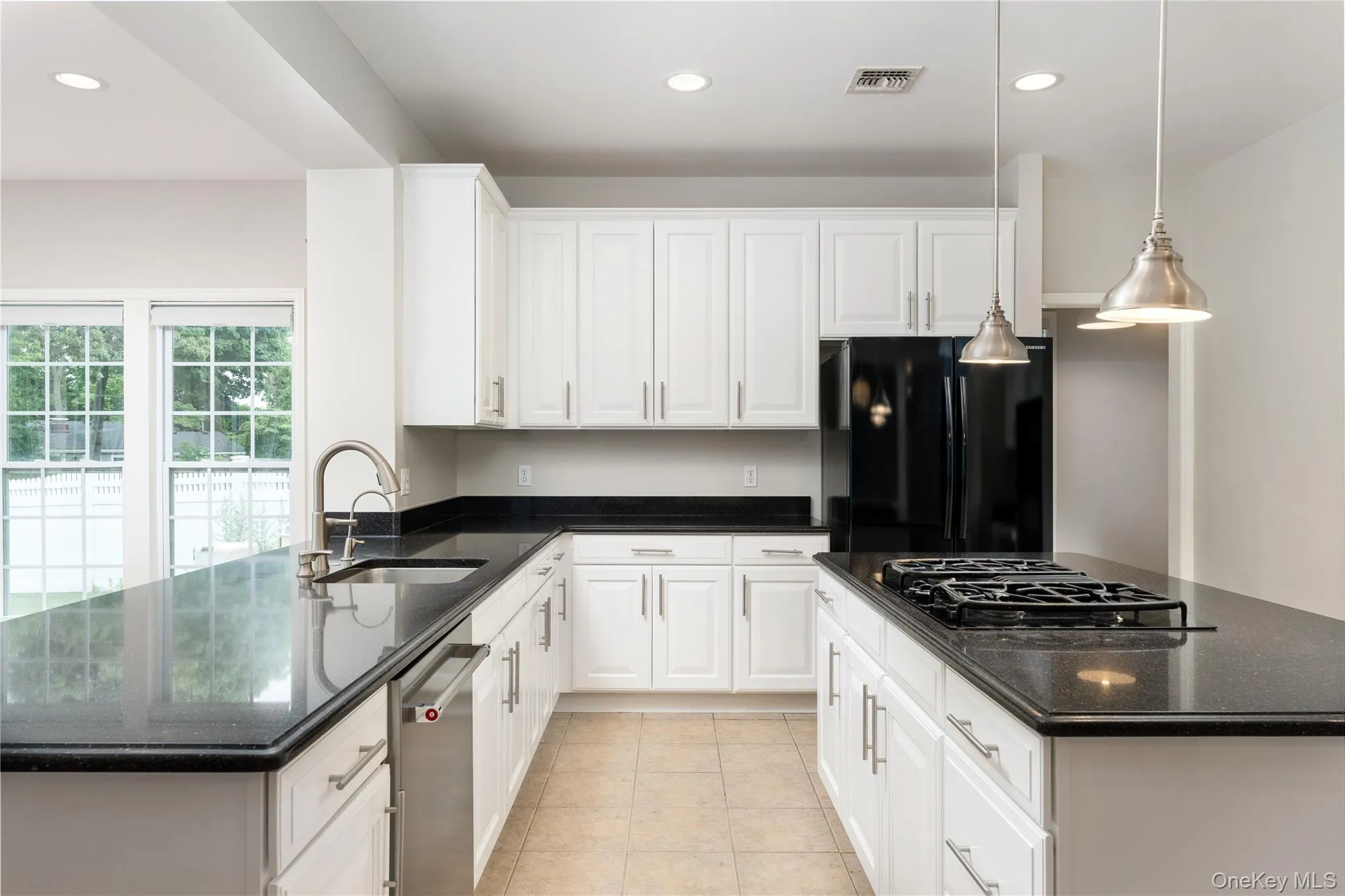 48 Avolet Court, Brookhaven, NY, 5 Bedrooms Bedrooms, 11 Rooms Rooms,3 BathroomsBathrooms,Residential Lease,For Rent,Avolet,0,961185 48 Avolet Court, Brookhaven, NY, 5 Bedrooms Bedrooms, 11 Rooms Rooms,3 BathroomsBathrooms,Residential Lease,For Rent,Avolet,0,961185