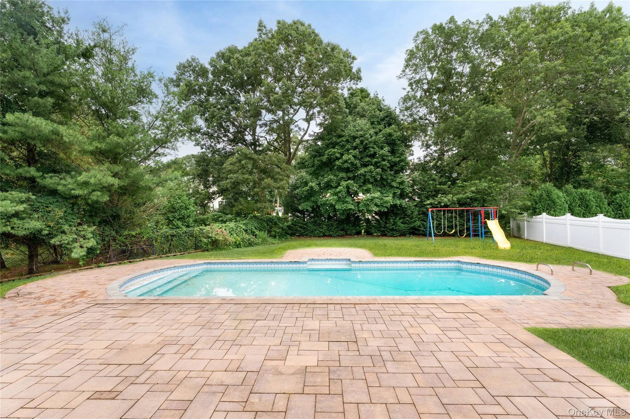 48 Avolet Court, Brookhaven, NY, 5 Bedrooms Bedrooms, 11 Rooms Rooms,3 BathroomsBathrooms,Residential Lease,For Rent,Avolet,0,961185 48 Avolet Court, Brookhaven, NY, 5 Bedrooms Bedrooms, 11 Rooms Rooms,3 BathroomsBathrooms,Residential Lease,For Rent,Avolet,0,961185