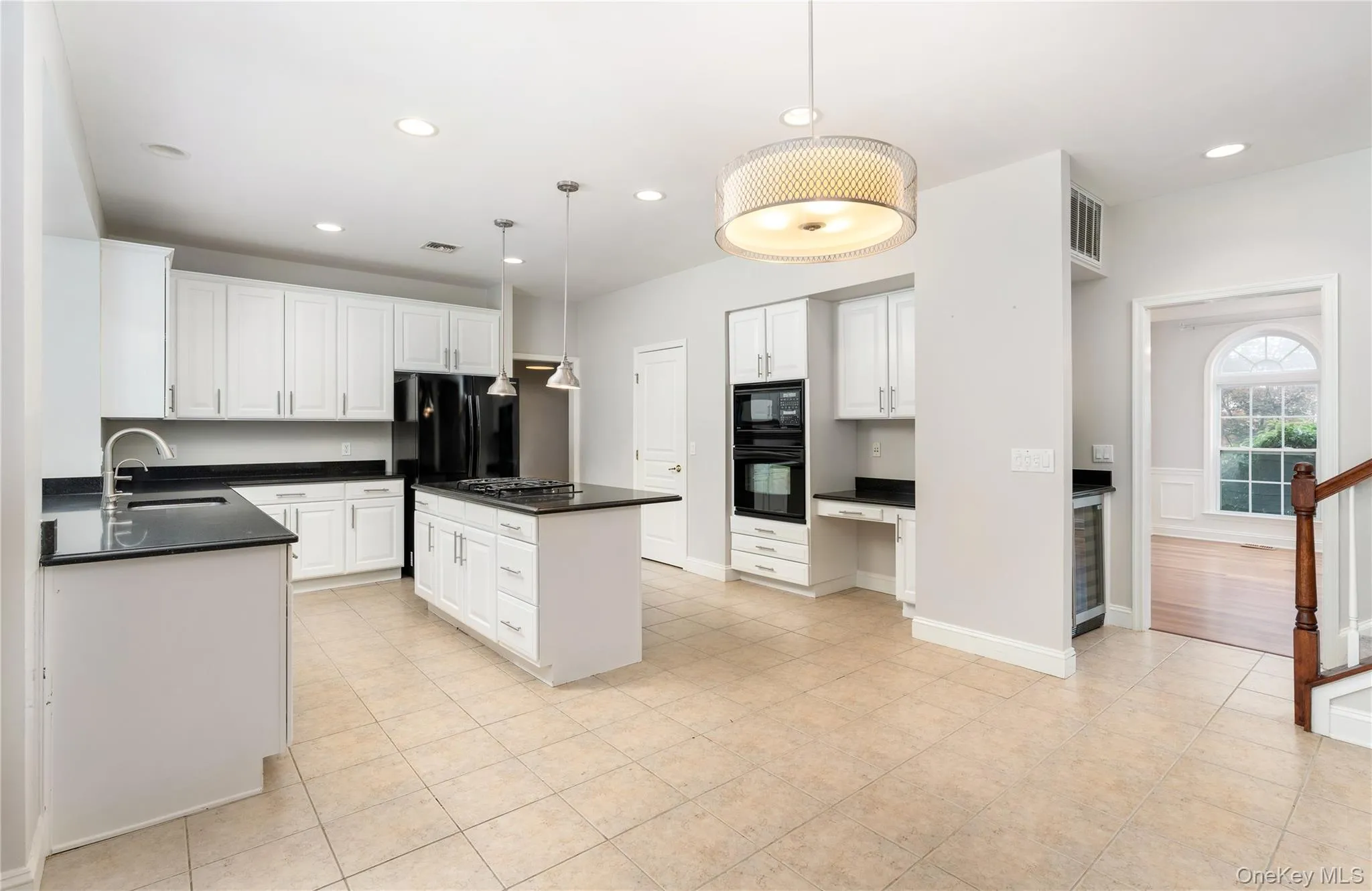 48 Avolet Court, Brookhaven, NY, 5 Bedrooms Bedrooms, 11 Rooms Rooms,3 BathroomsBathrooms,Residential Lease,For Rent,Avolet,0,961185 48 Avolet Court, Brookhaven, NY, 5 Bedrooms Bedrooms, 11 Rooms Rooms,3 BathroomsBathrooms,Residential Lease,For Rent,Avolet,0,961185