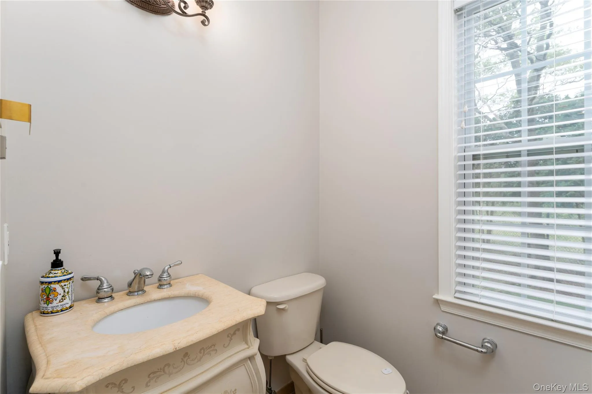 48 Avolet Court, Brookhaven, NY, 5 Bedrooms Bedrooms, 11 Rooms Rooms,3 BathroomsBathrooms,Residential Lease,For Rent,Avolet,0,961185 48 Avolet Court, Brookhaven, NY, 5 Bedrooms Bedrooms, 11 Rooms Rooms,3 BathroomsBathrooms,Residential Lease,For Rent,Avolet,0,961185