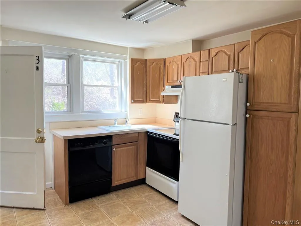 189 Fair Street, Carmel, NY, 2 Bedrooms Bedrooms, 4 Rooms Rooms,1 BathroomBathrooms,Residential Lease,For Rent,Fair,0,961202 189 Fair Street, Carmel, NY, 2 Bedrooms Bedrooms, 4 Rooms Rooms,1 BathroomBathrooms,Residential Lease,For Rent,Fair,0,961202