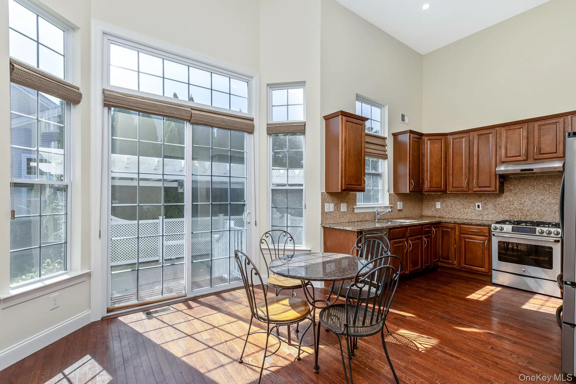 51 Toni Court, Brookhaven, NY, 2 Bedrooms Bedrooms, 7 Rooms Rooms,2 BathroomsBathrooms,Residential,For Rent,Toni,0,961229 51 Toni Court, Brookhaven, NY, 2 Bedrooms Bedrooms, 7 Rooms Rooms,2 BathroomsBathrooms,Residential,For Rent,Toni,0,961229
