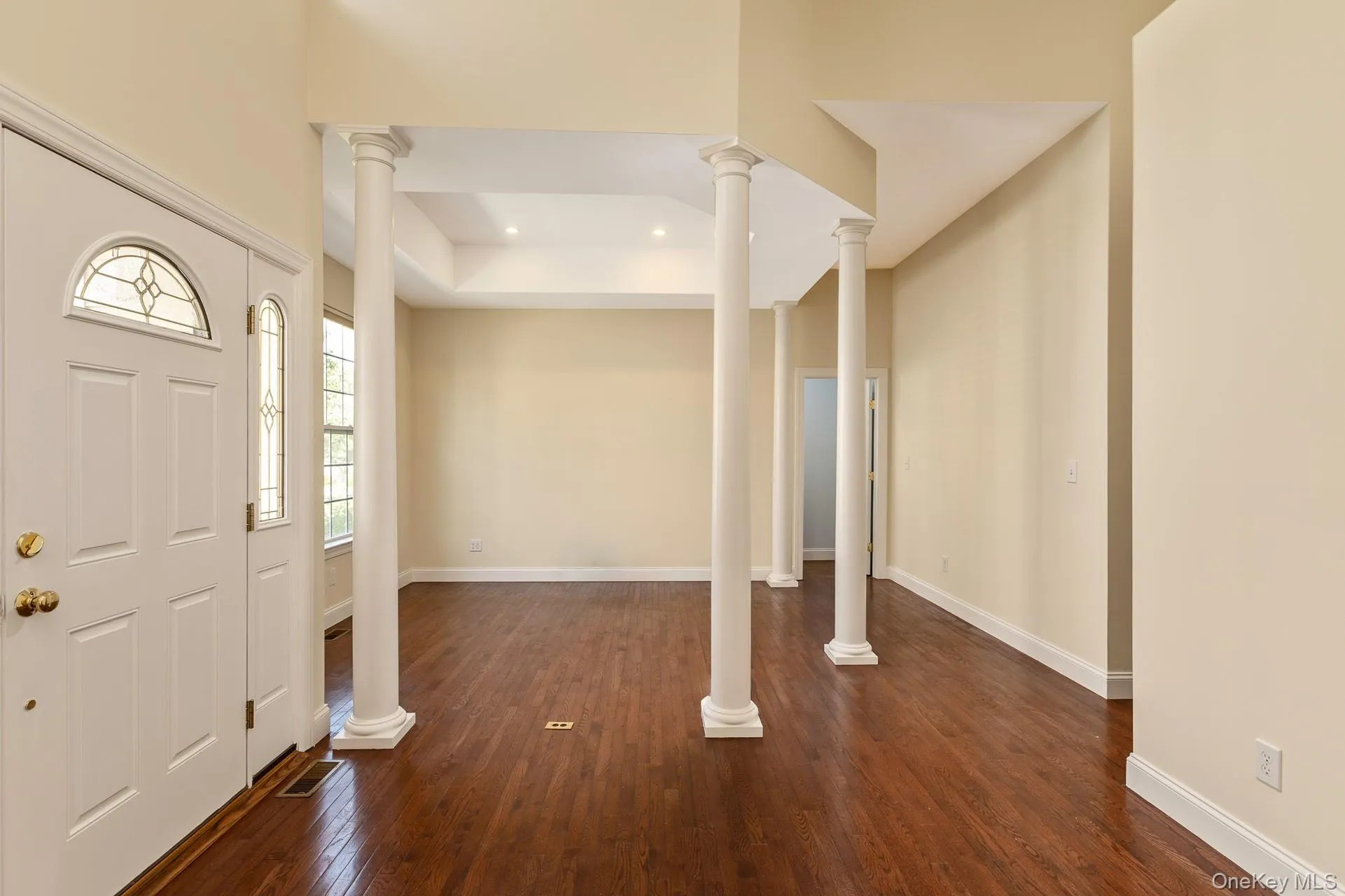 51 Toni Court, Brookhaven, NY, 2 Bedrooms Bedrooms, 7 Rooms Rooms,2 BathroomsBathrooms,Residential,For Rent,Toni,0,961229 51 Toni Court, Brookhaven, NY, 2 Bedrooms Bedrooms, 7 Rooms Rooms,2 BathroomsBathrooms,Residential,For Rent,Toni,0,961229