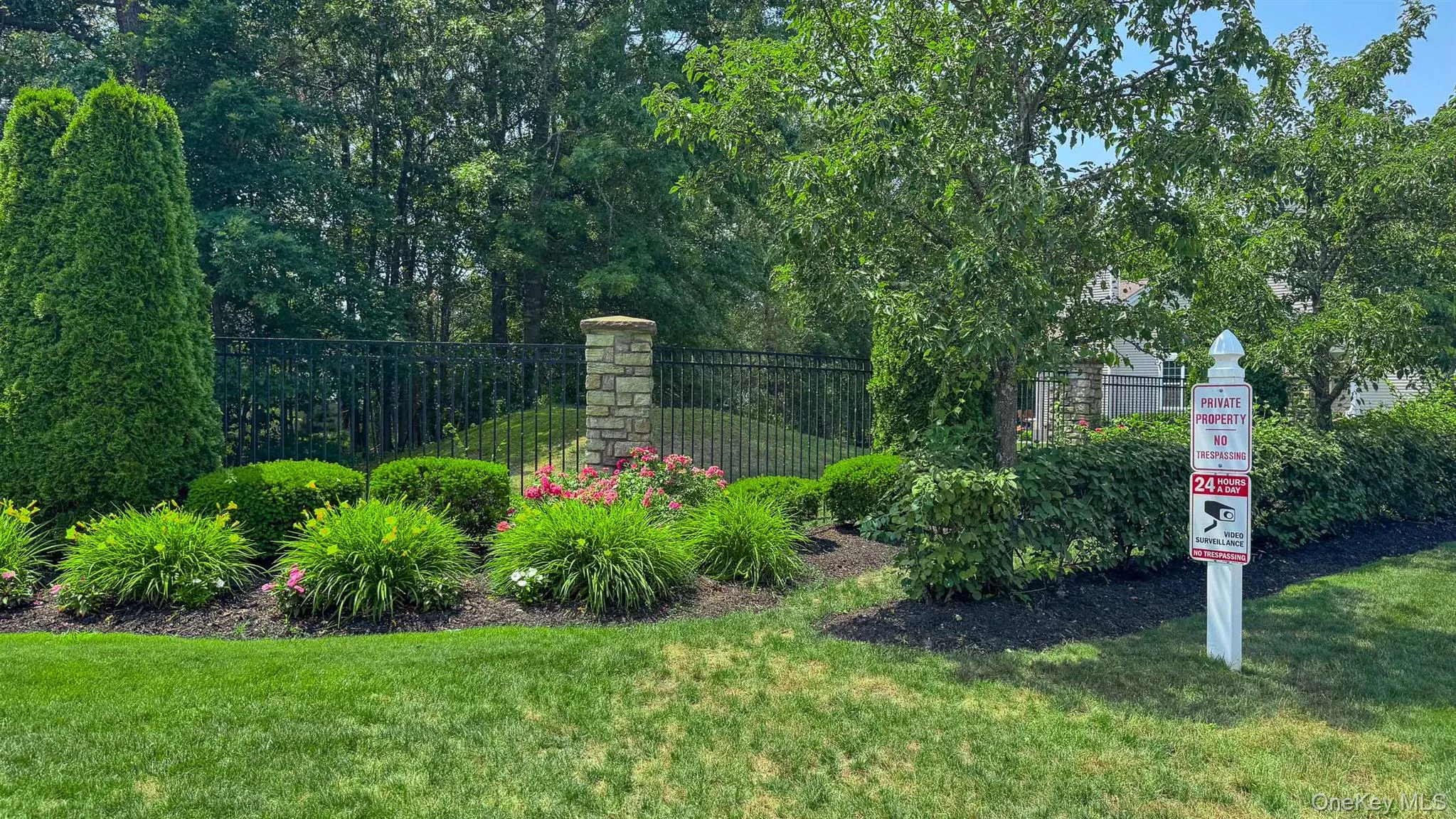 51 Toni Court, Brookhaven, NY, 2 Bedrooms Bedrooms, 7 Rooms Rooms,2 BathroomsBathrooms,Residential,For Rent,Toni,0,961229 51 Toni Court, Brookhaven, NY, 2 Bedrooms Bedrooms, 7 Rooms Rooms,2 BathroomsBathrooms,Residential,For Rent,Toni,0,961229