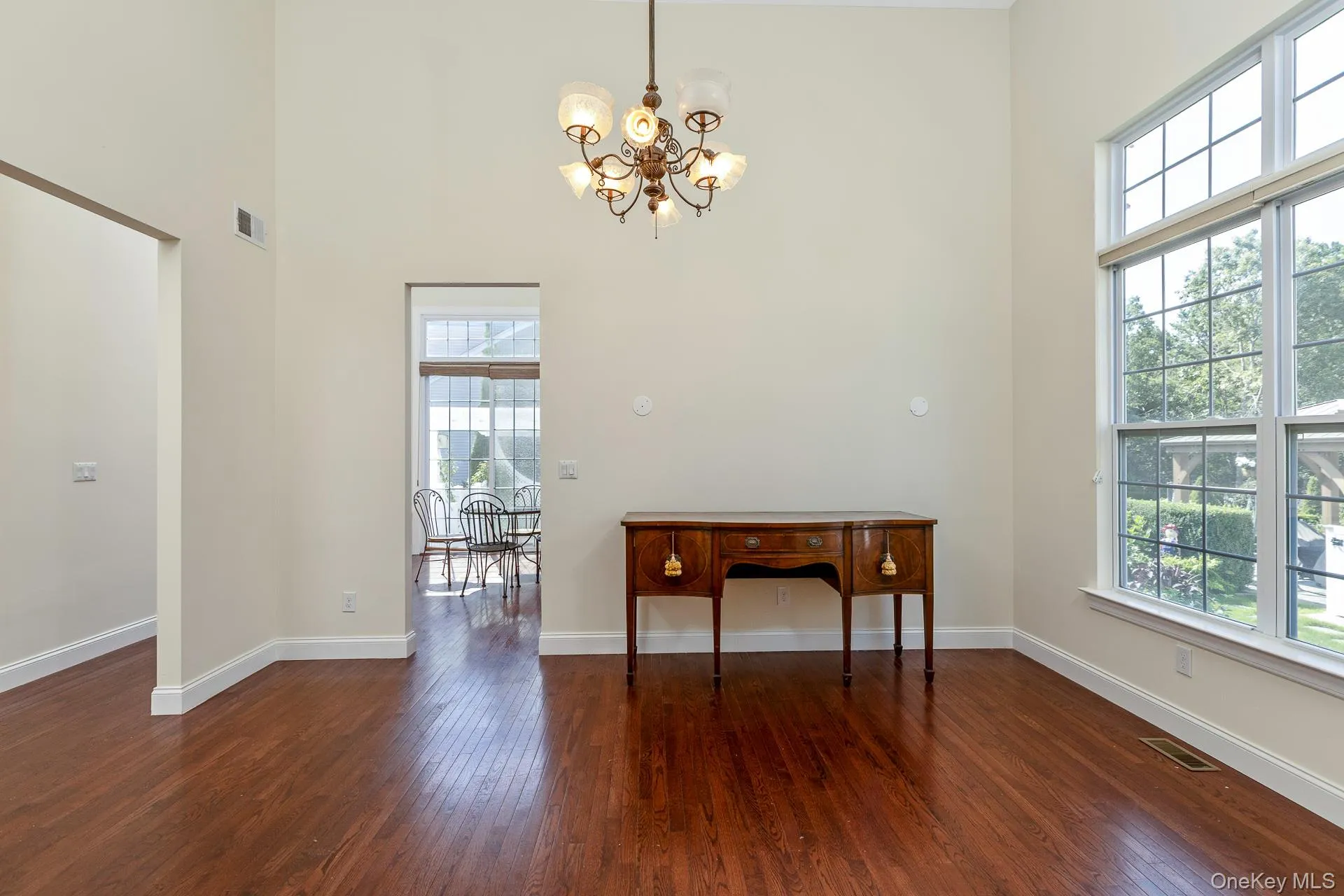 51 Toni Court, Brookhaven, NY, 2 Bedrooms Bedrooms, 7 Rooms Rooms,2 BathroomsBathrooms,Residential,For Rent,Toni,0,961229 51 Toni Court, Brookhaven, NY, 2 Bedrooms Bedrooms, 7 Rooms Rooms,2 BathroomsBathrooms,Residential,For Rent,Toni,0,961229