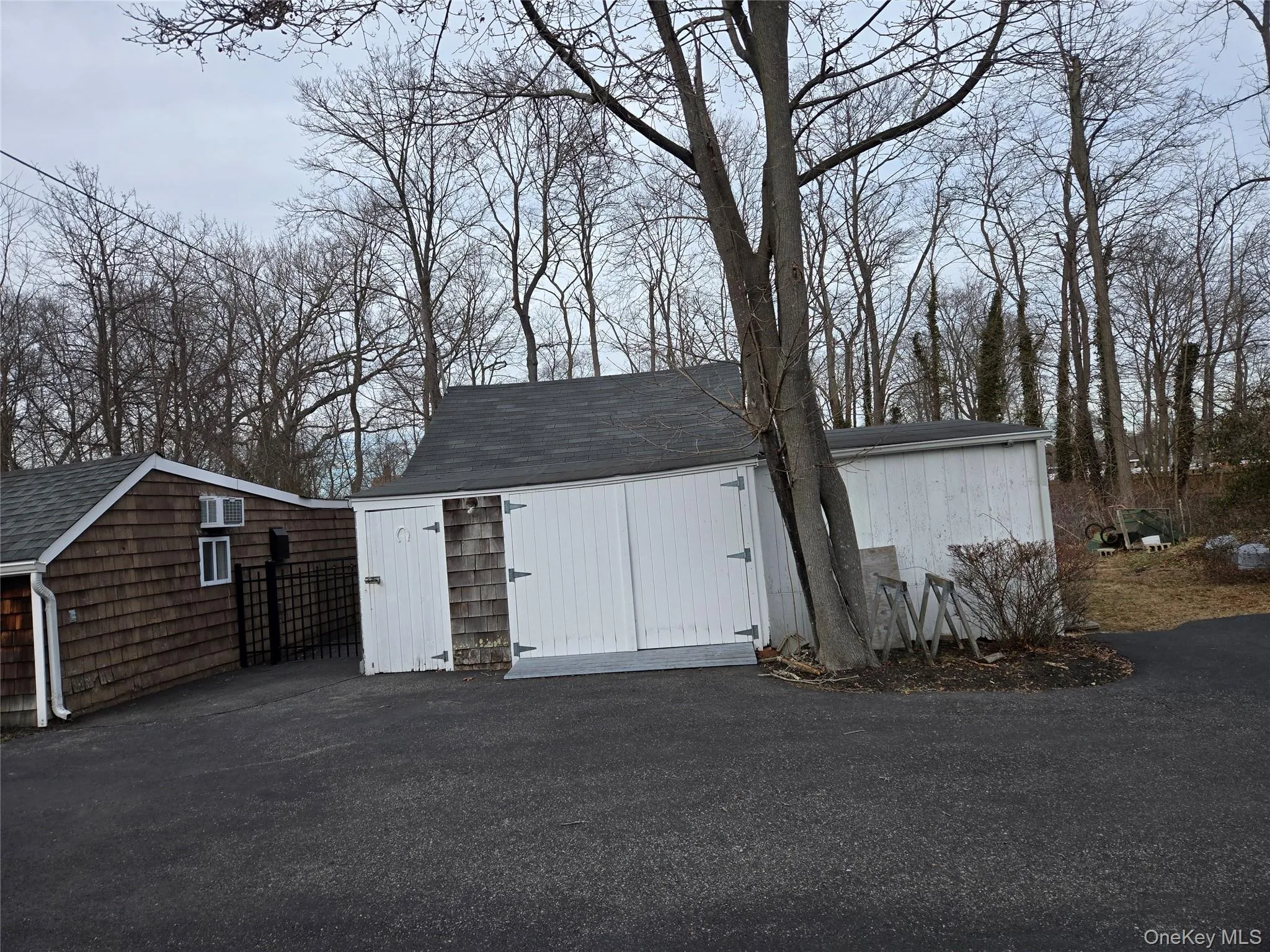 Garage Garage