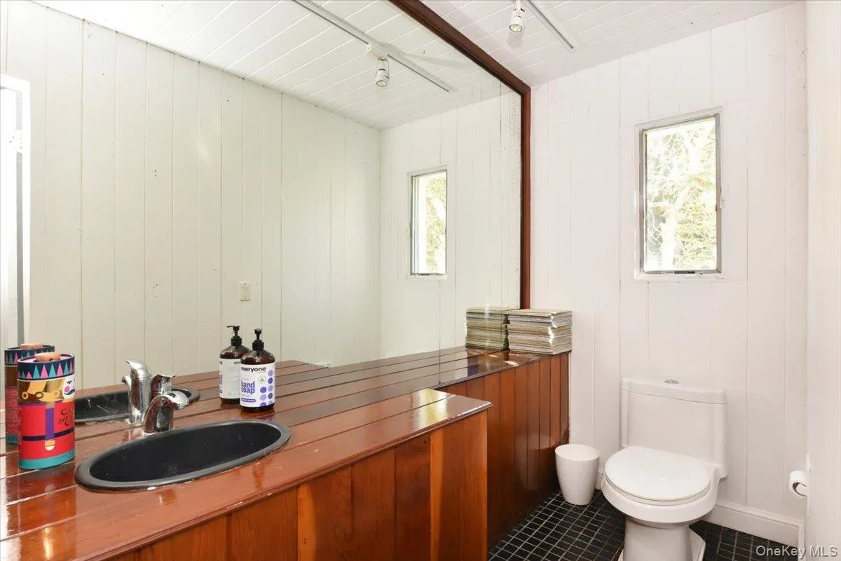 3 Mill Pond Lane, Oyster Bay, NY, 5 Bedrooms Bedrooms, 10 Rooms Rooms,5 BathroomsBathrooms,Residential Lease,For Rent,Mill Pond,0,961266 3 Mill Pond Lane, Oyster Bay, NY, 5 Bedrooms Bedrooms, 10 Rooms Rooms,5 BathroomsBathrooms,Residential Lease,For Rent,Mill Pond,0,961266