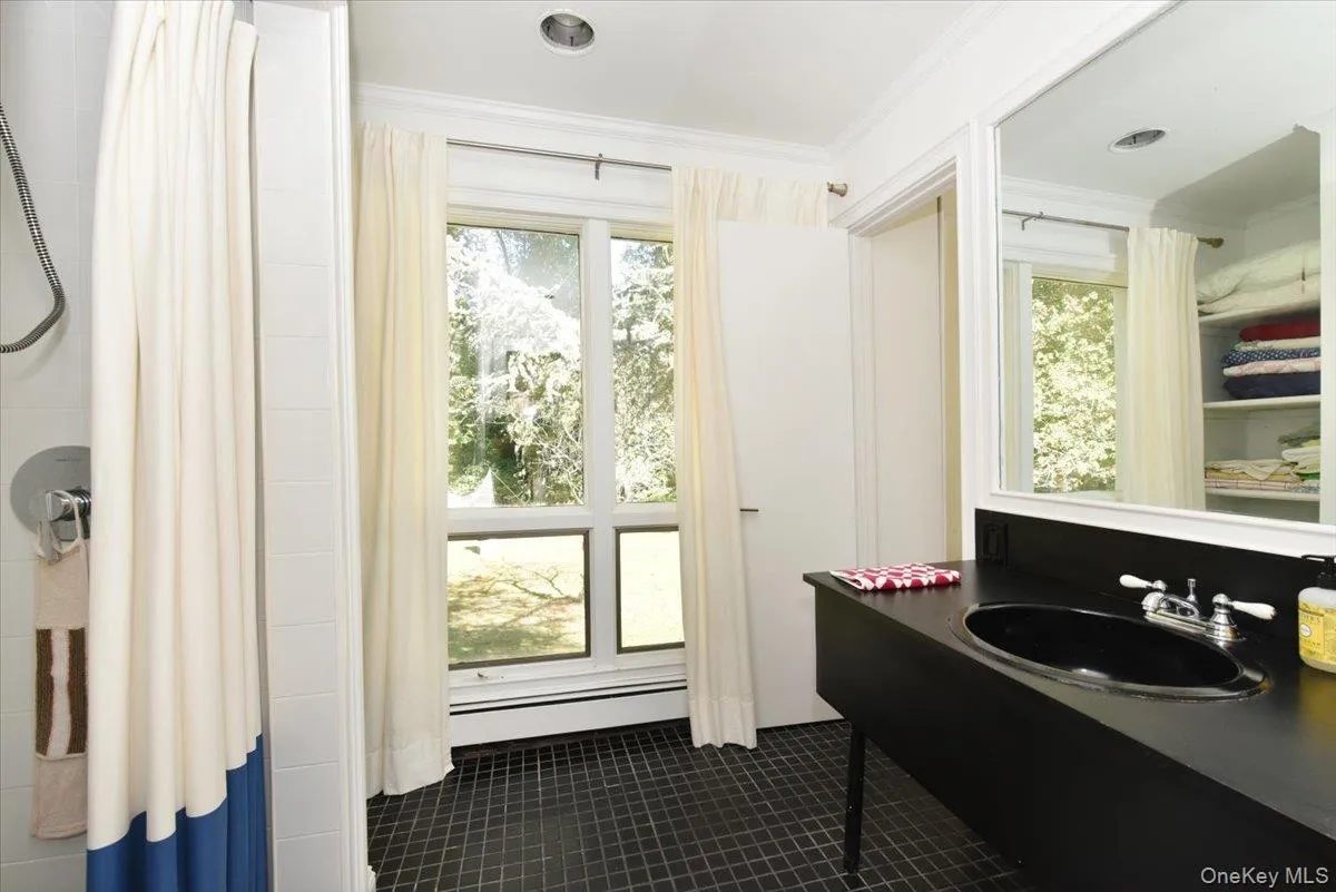 3 Mill Pond Lane, Oyster Bay, NY, 5 Bedrooms Bedrooms, 10 Rooms Rooms,5 BathroomsBathrooms,Residential Lease,For Rent,Mill Pond,0,961266 3 Mill Pond Lane, Oyster Bay, NY, 5 Bedrooms Bedrooms, 10 Rooms Rooms,5 BathroomsBathrooms,Residential Lease,For Rent,Mill Pond,0,961266